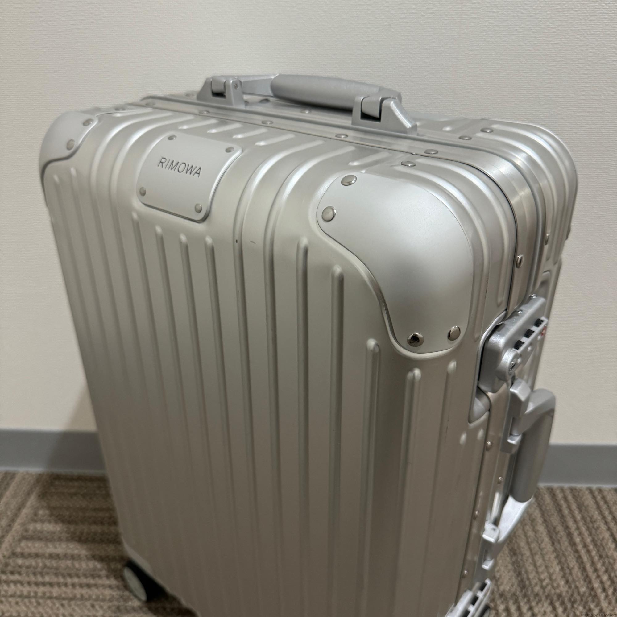 リモワ オリジナル 925.53.00.4-4 キャビン アウトレット品 35リットル 4輪