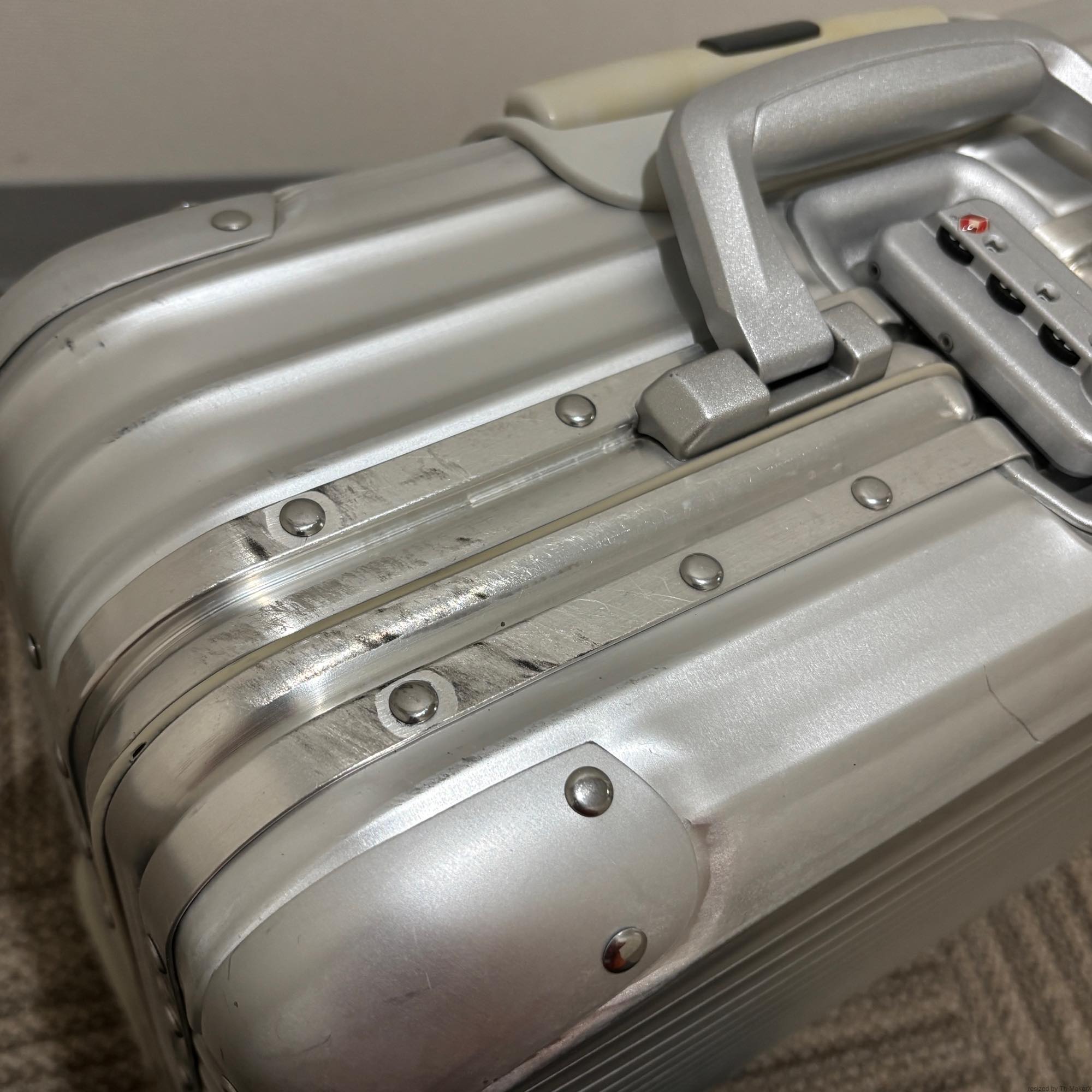 リモワ オリジナル (トパーズ) 中古商品 U928.40-4 23リットル 2輪