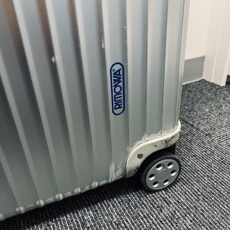 リモワ トパーズ 中古商品 932.77-4 104リットル 4輪