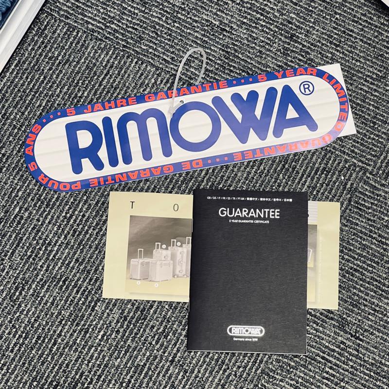 リモワ トパーズ 中古商品 932.77-4 104リットル 4輪