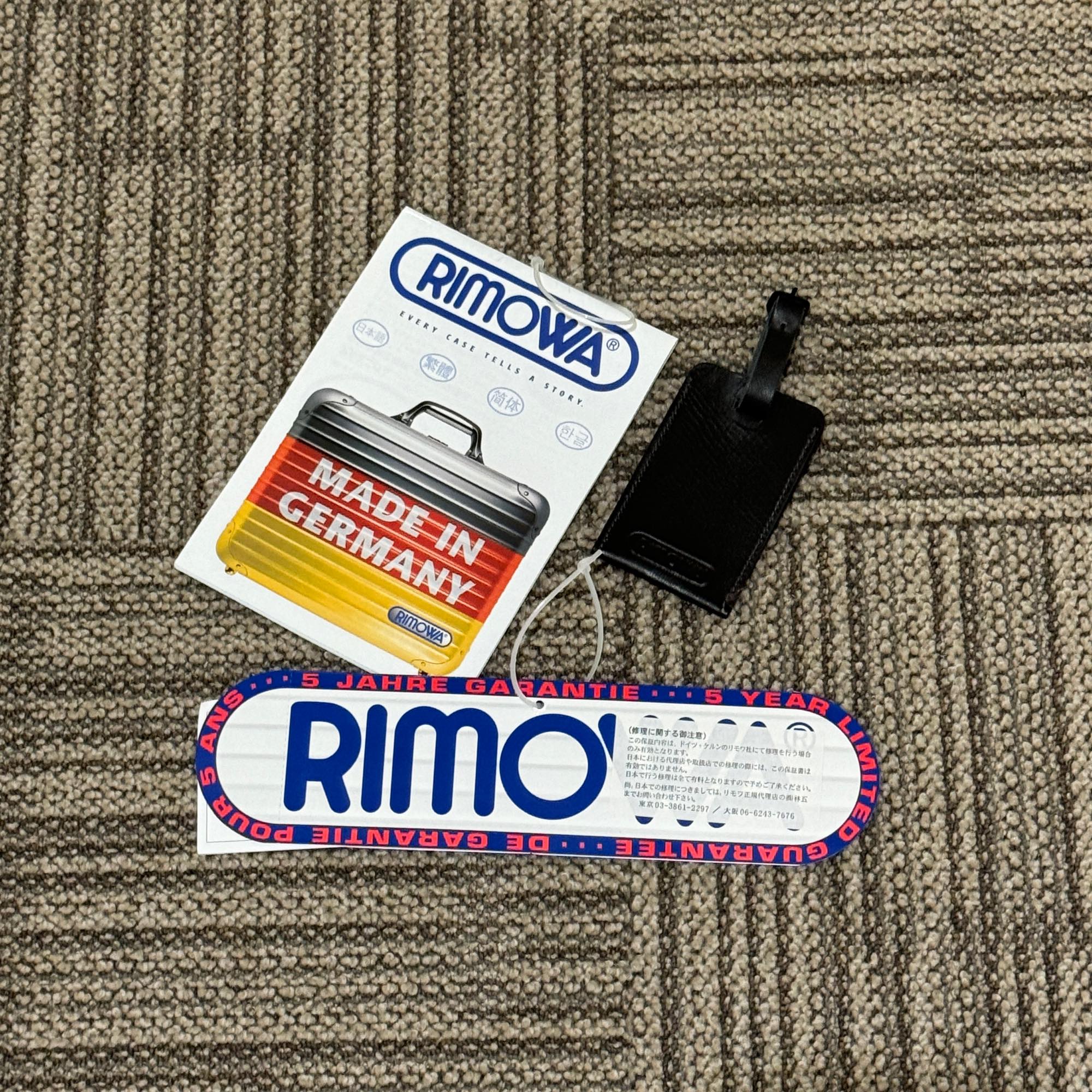 リモワ トパーズ チタニウム 中古美品 945.77-4 98リットル 4輪