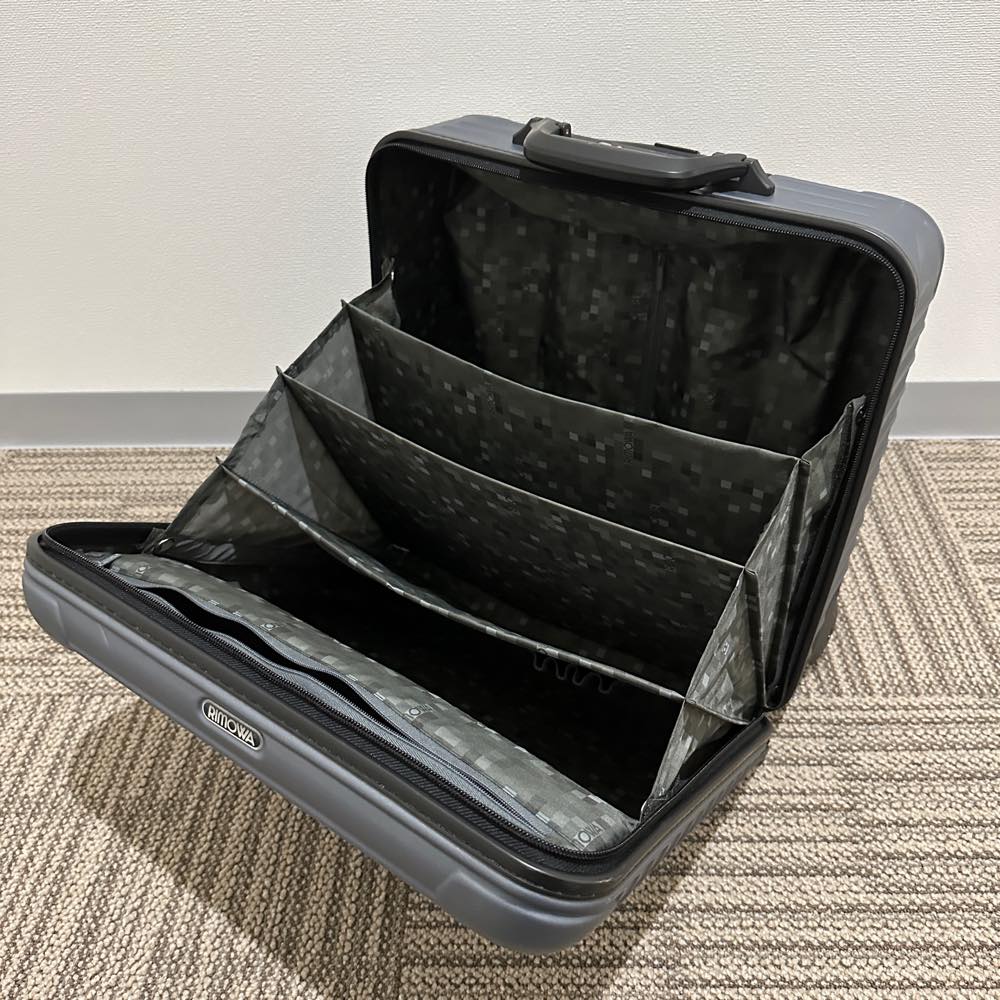 リモワ サルサトロリー 810.40-5 27リットル 中古商品 2輪