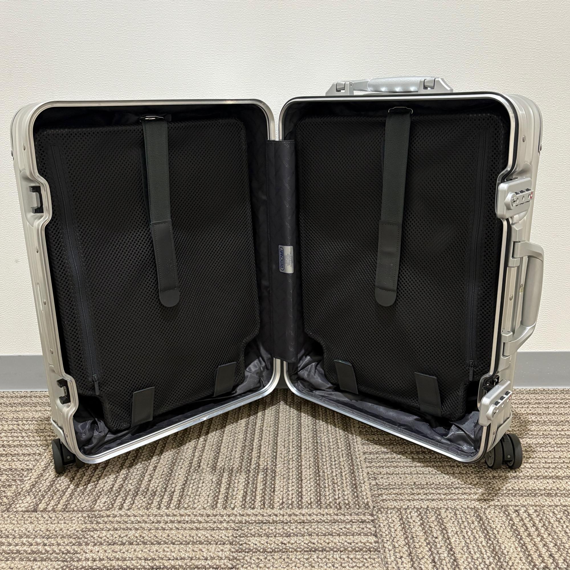 リモワ ルフトハンザ クラシックフライト 中古美品 84L 4輪