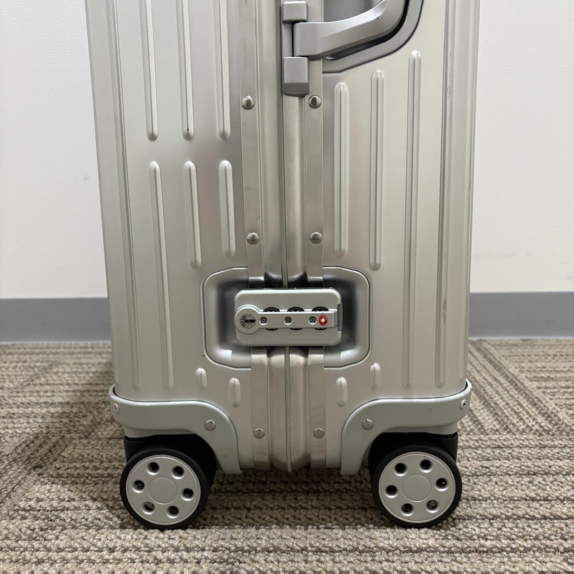 リモワ トパーズ(オリジナル) 924.73-5 アウトレット品 85リットル 4輪