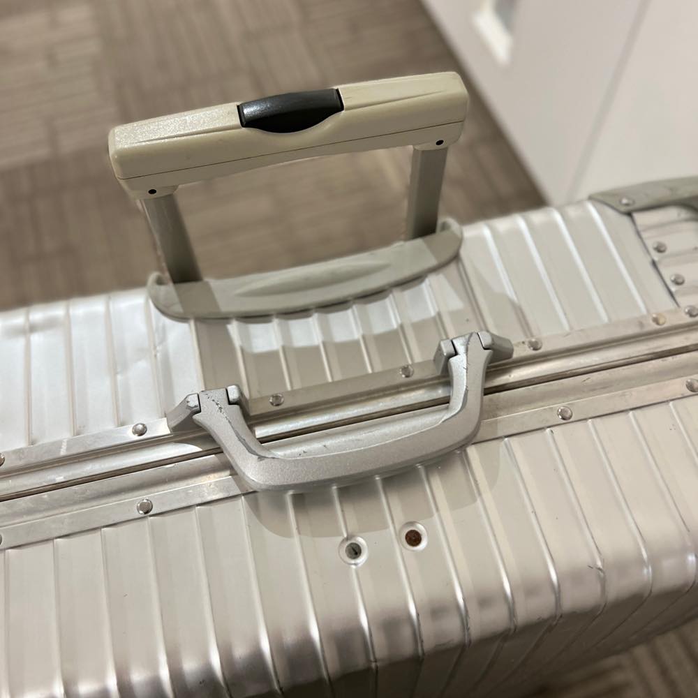 リモワ トパーズ 中古商品 932.77-5 104リットル 4輪