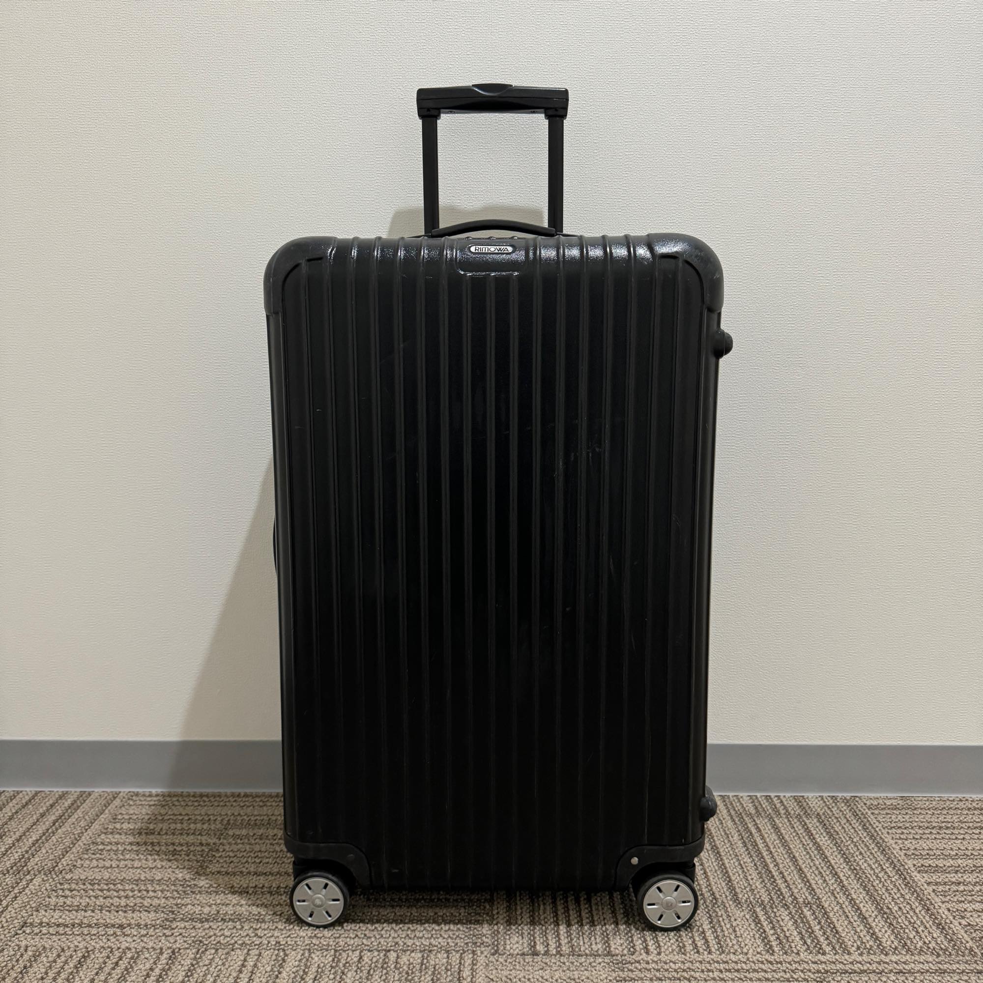 リモワ サルサ 871.70-6 82リットル 中古商品 4輪