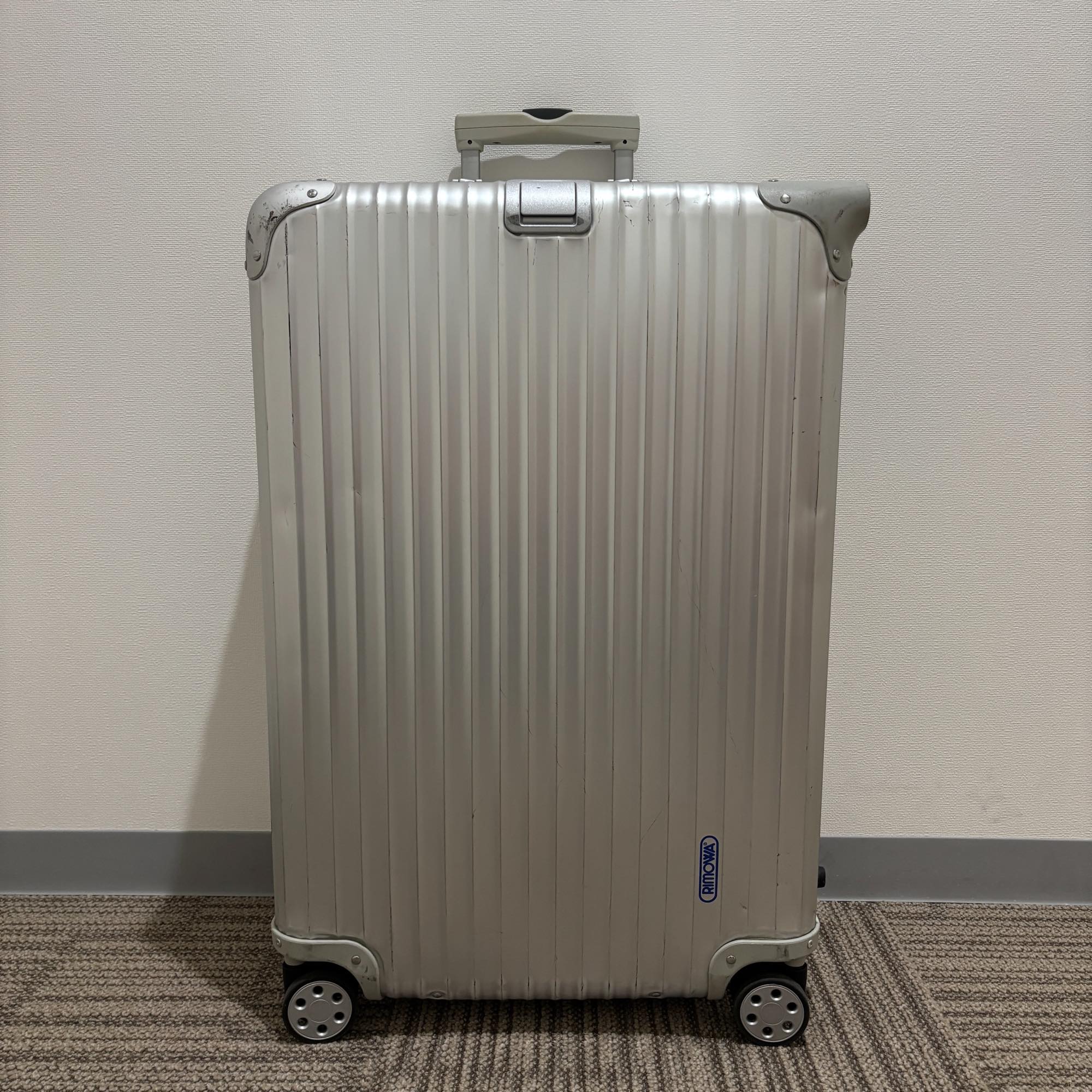 リモワ オリジナル(トパーズ) 932.70-6 82リットル 中古商品 4輪