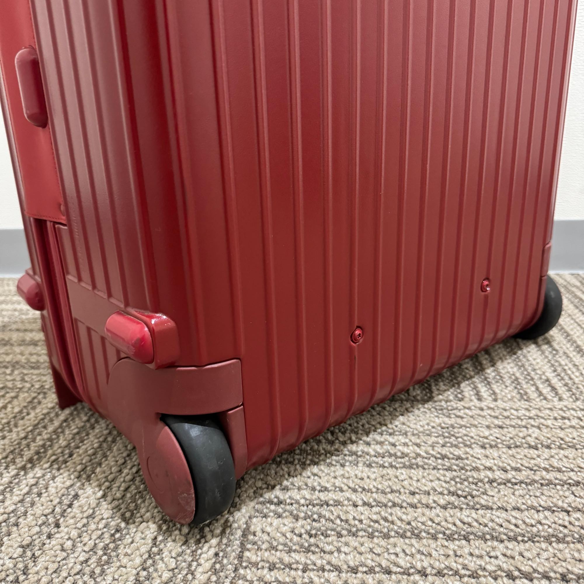 リモワ サルサ 855.63-7 中古美品 63リットル 2輪