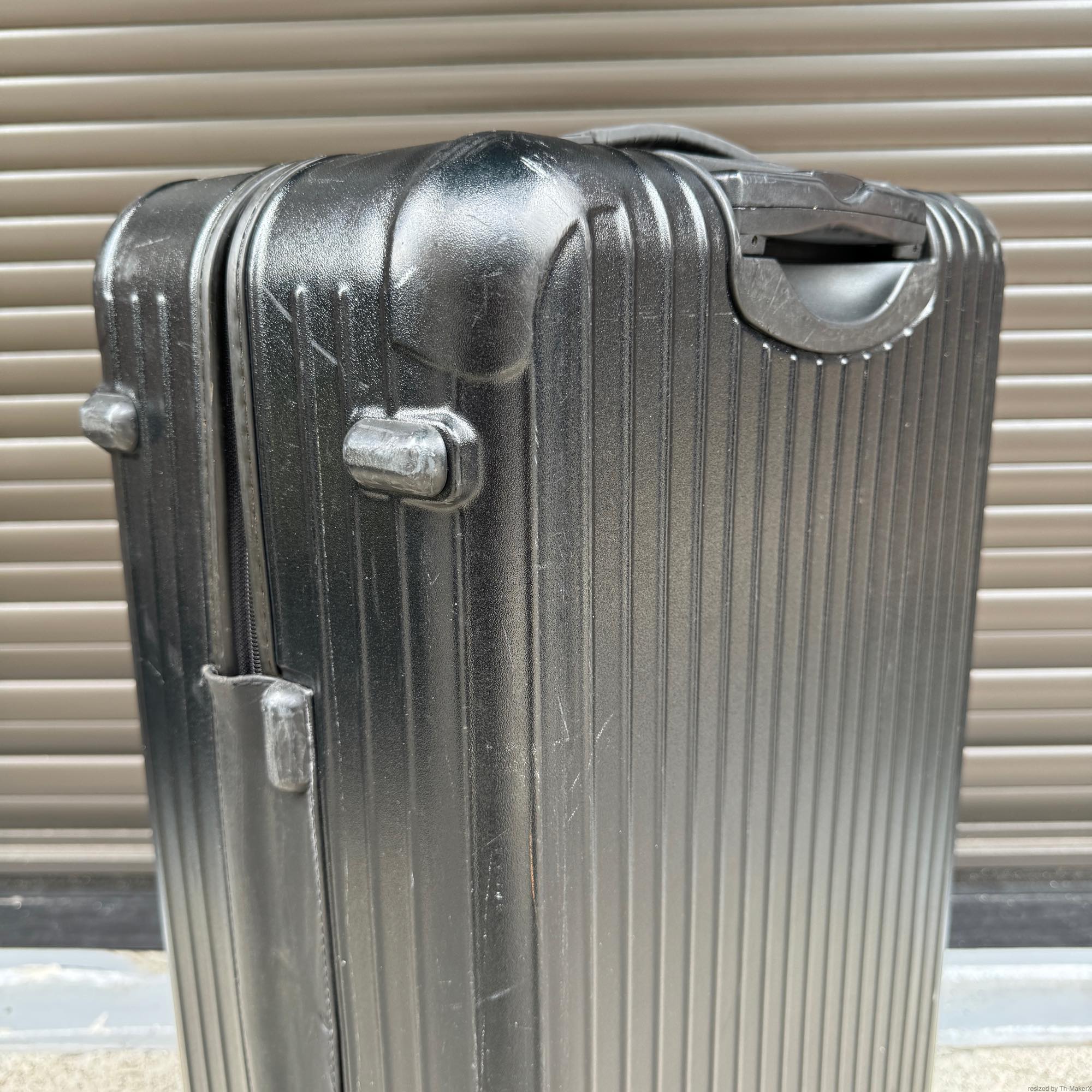 リモワ サルサ 871.70-7 82リットル 中古商品 4輪