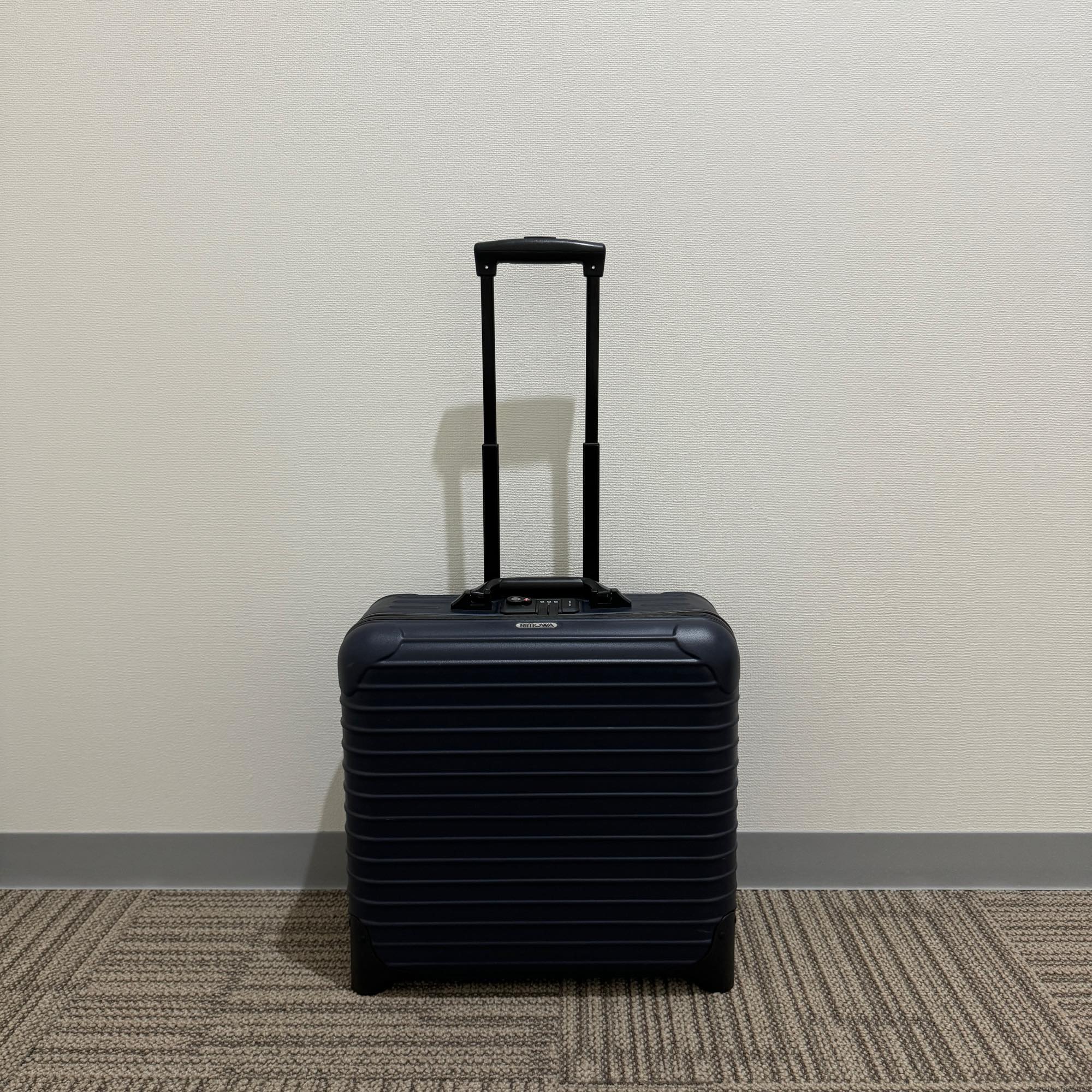 リモワ サルサ 810.40-8 25リットル 中古美品 2輪