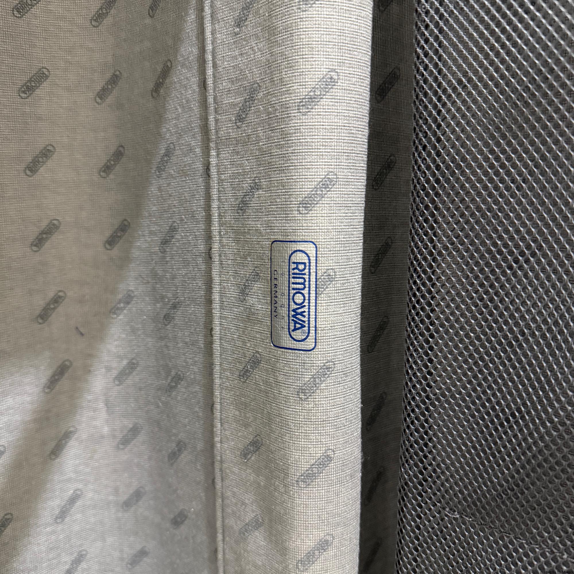 リモワ サルサ 中古美品 851.70-8 87リットル 2輪