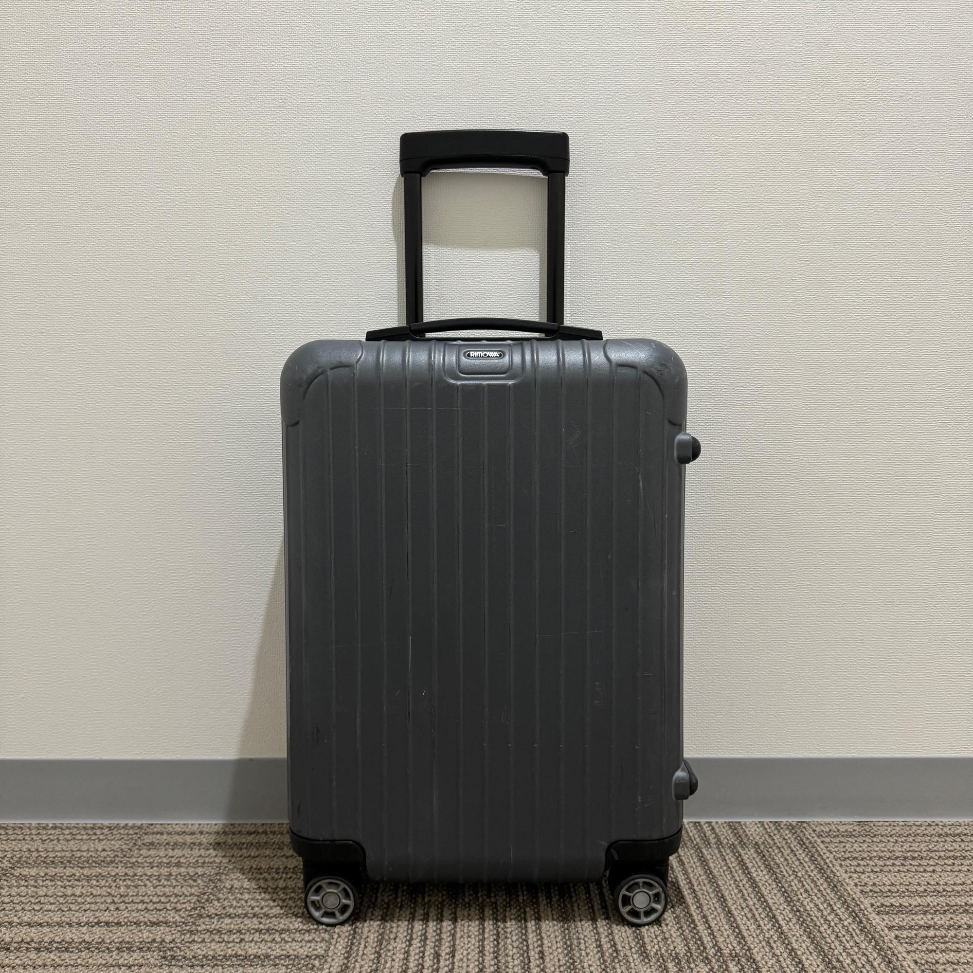 リモワ サルサ 810.52 33リットル 中古美品 2輪