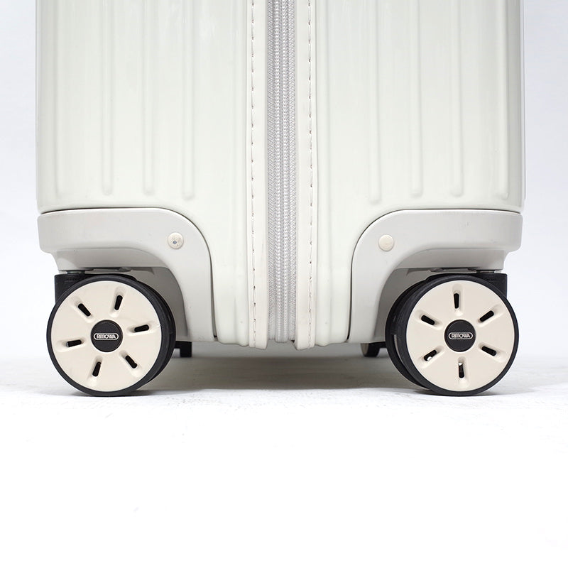 リモワ サルサ 810.90 中古商品 23リットル 2輪