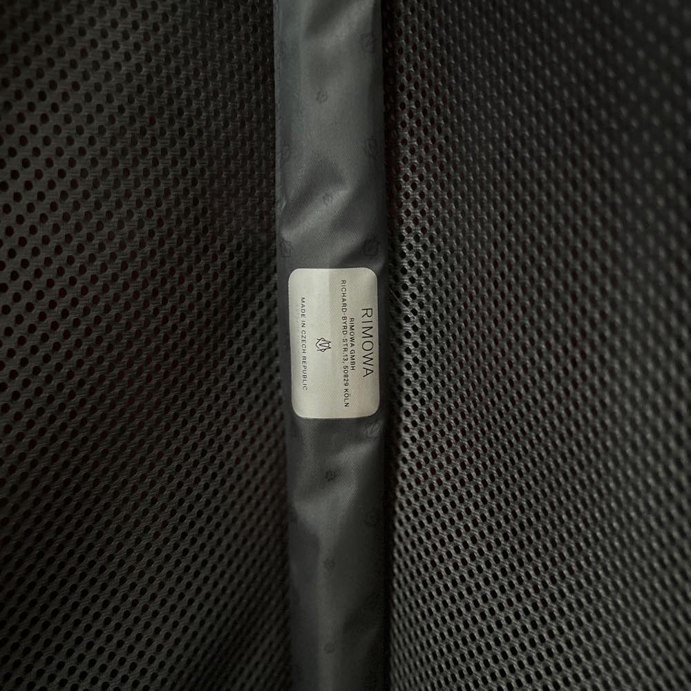 リモワ サルサエアー 823.73 80リットル 中古美品 4輪