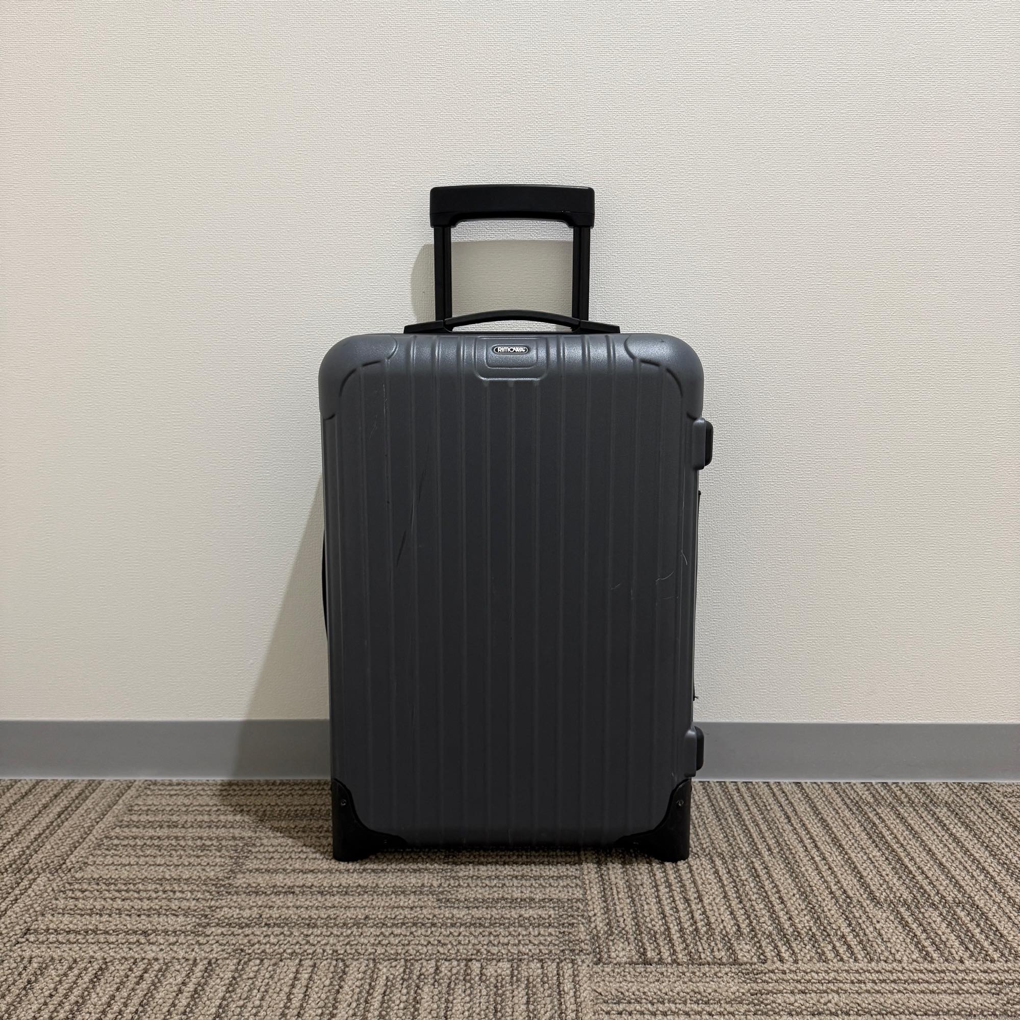 リモワ サルサ 837.52 33リットル 中古美品 2輪
