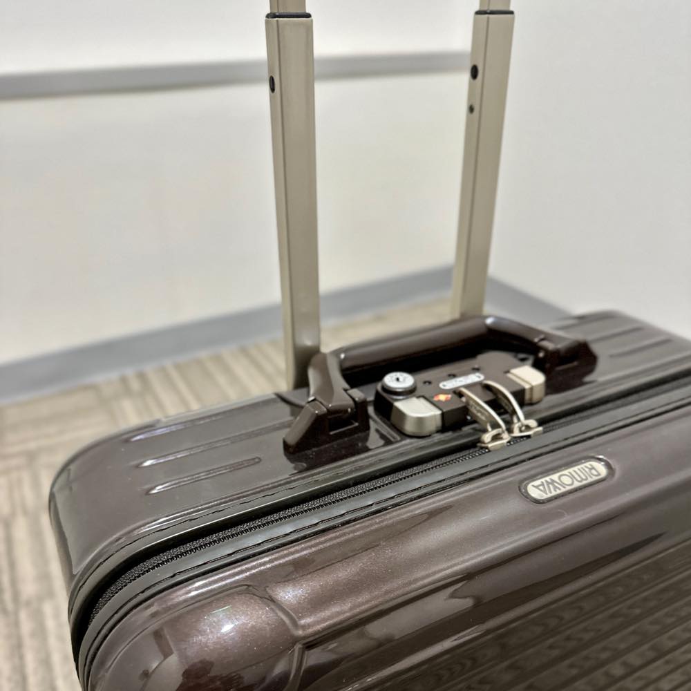 リモワ サルサデラックス 852.40 中古美品 25リットル 2輪