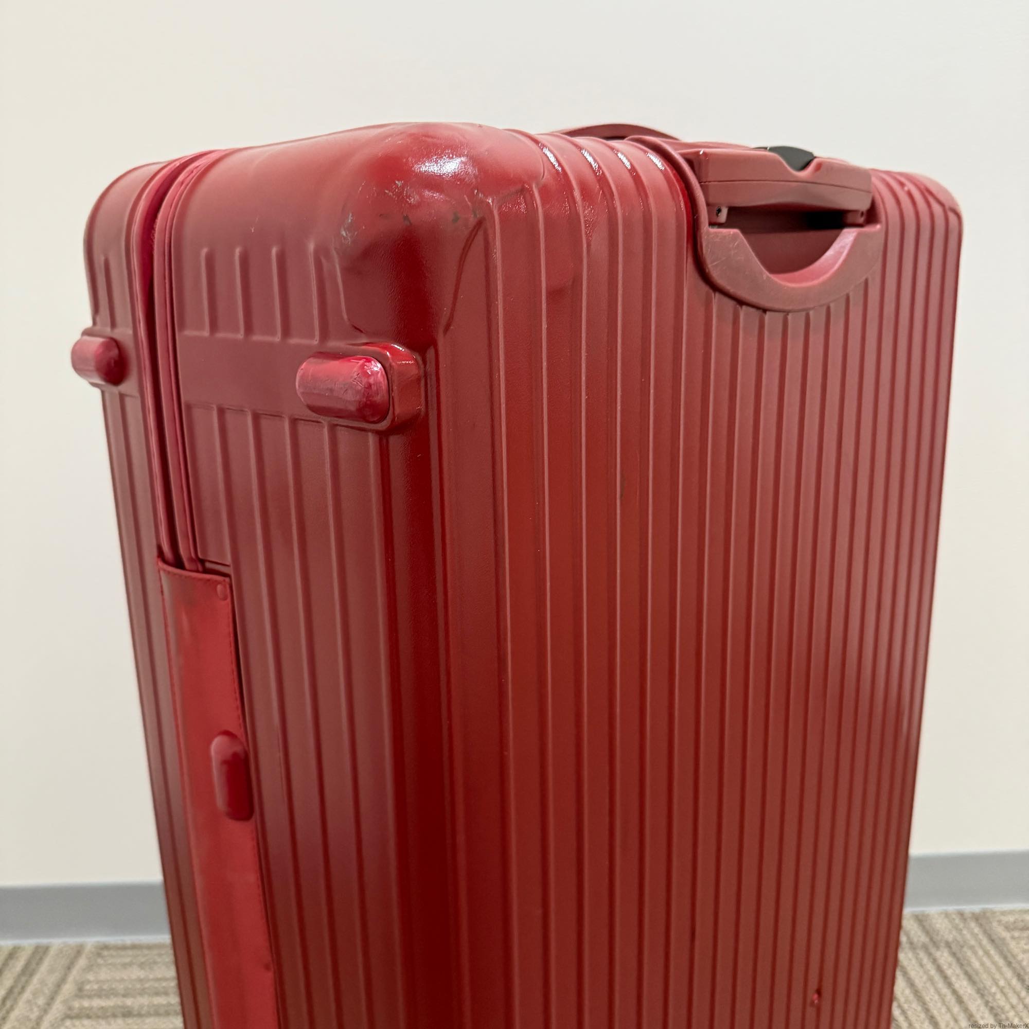 リモワ サルサ 855.77 104リットル 中古美品 2輪