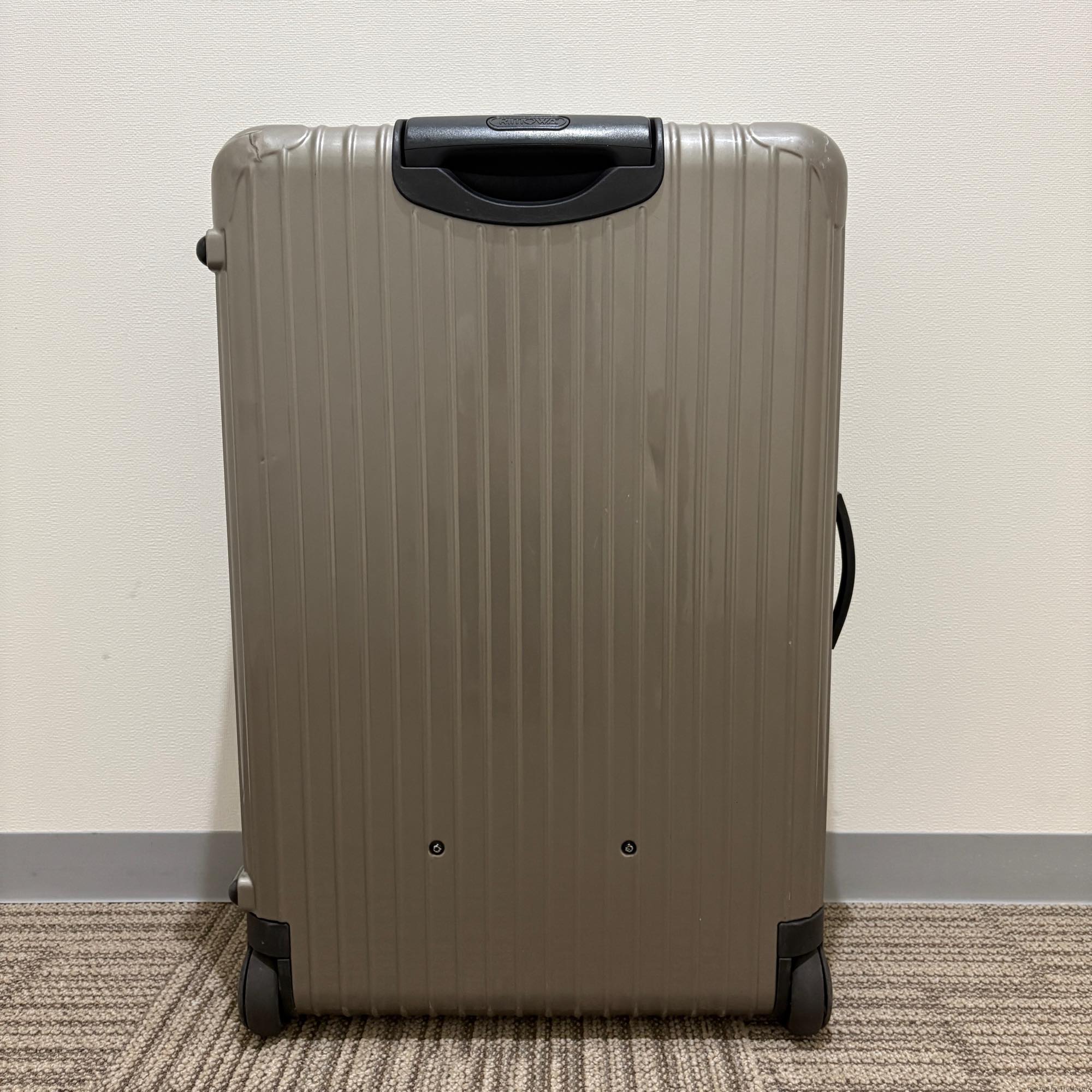 リモワ サルサ(エッセンシャル) 859.70 中古商品 82リットル 2輪