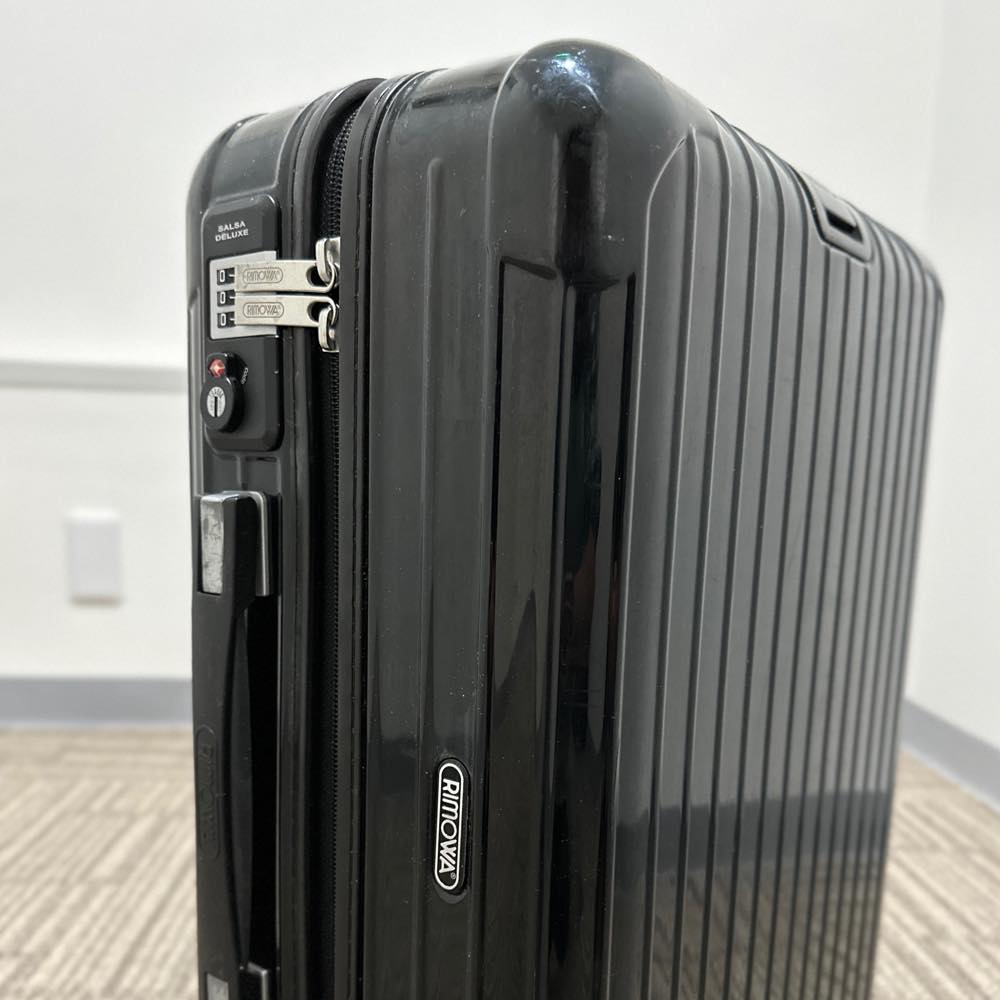 リモワ サルサデラックス 870.52 新古品 32リットル 4輪