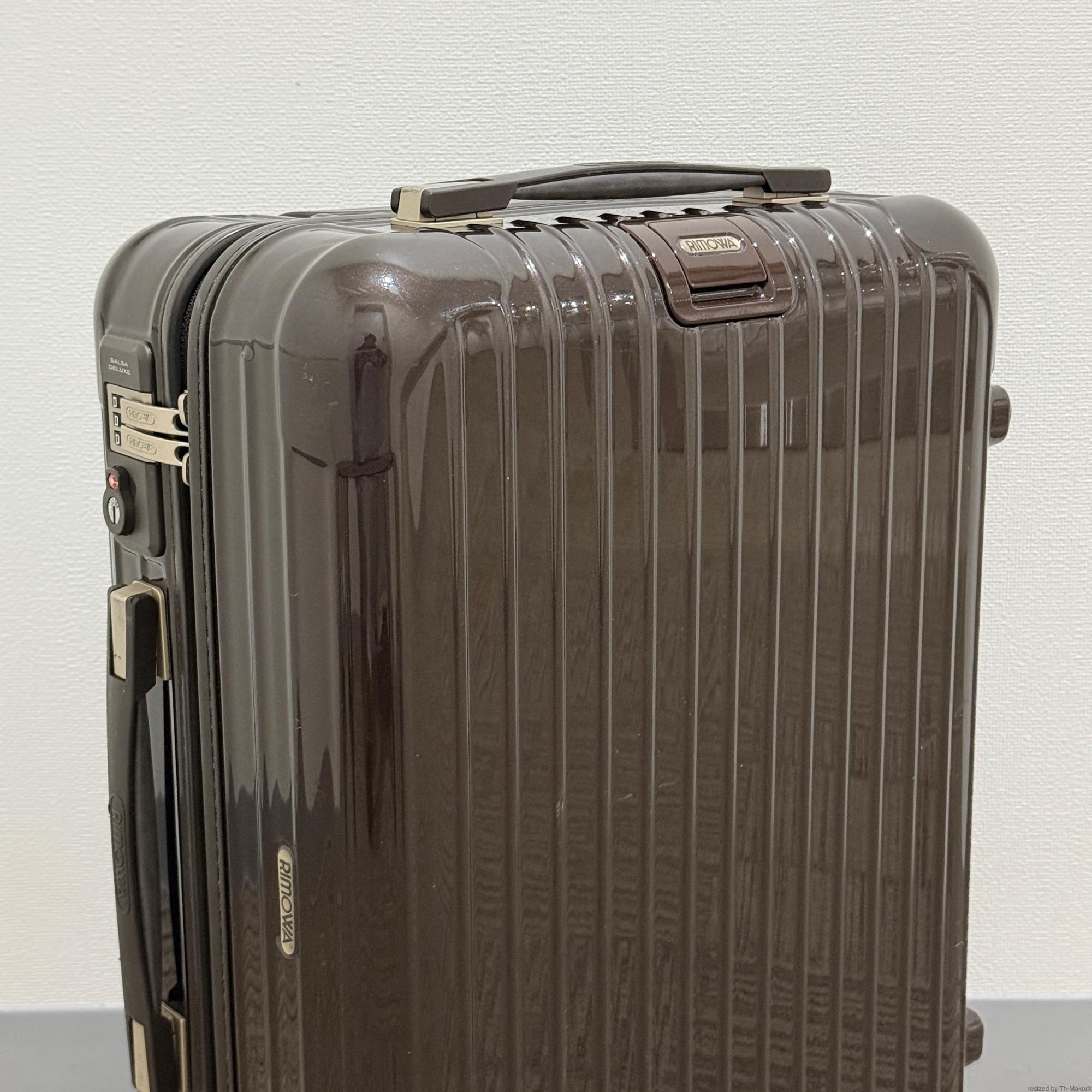 リモワ サルサデラックス 872.52 33リットル 中古商品 4輪