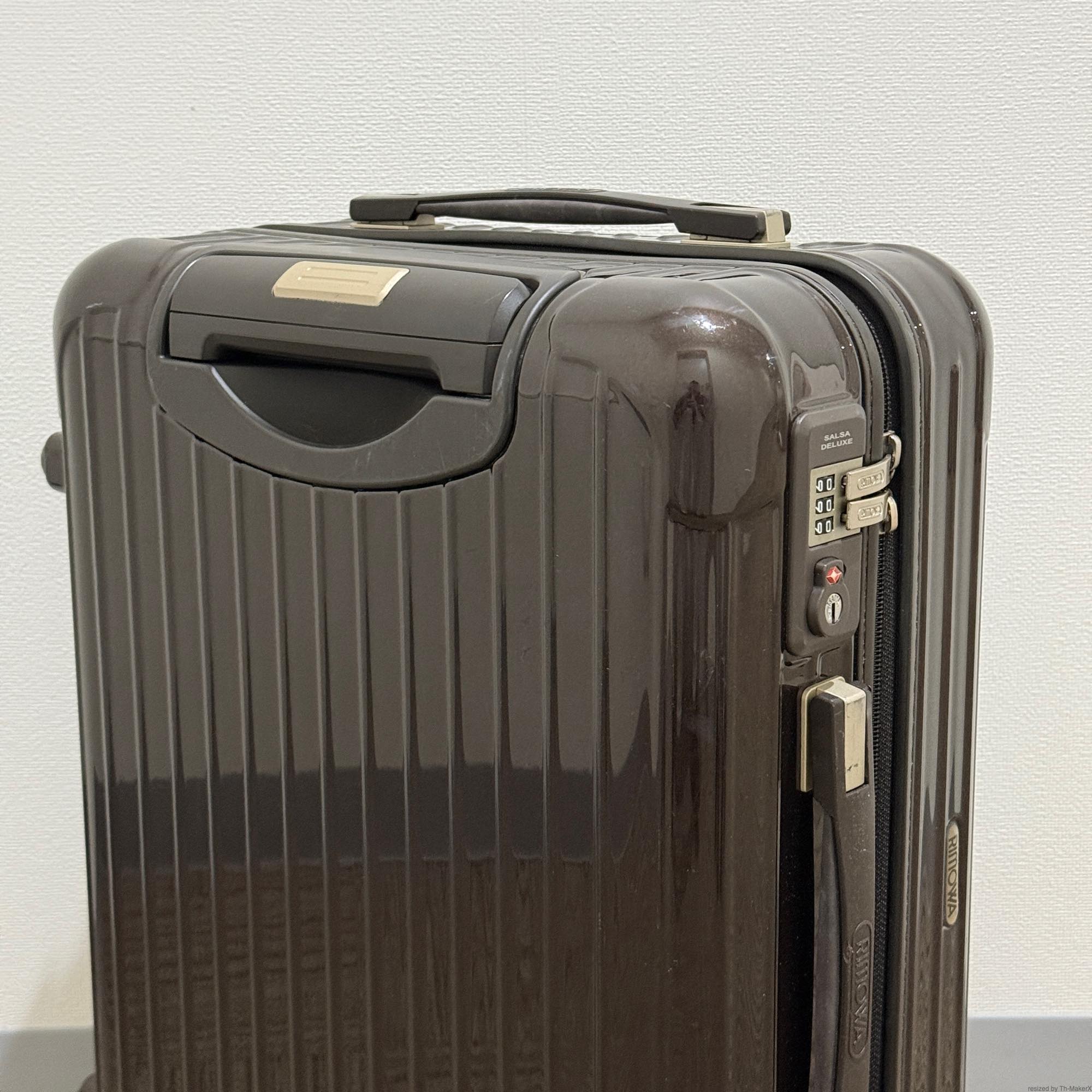 リモワ サルサデラックス 872.52 33リットル 中古商品 4輪