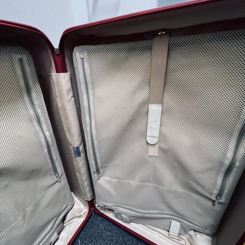リモワ サルサデラックス 873.77 中古商品 104リットル 4輪