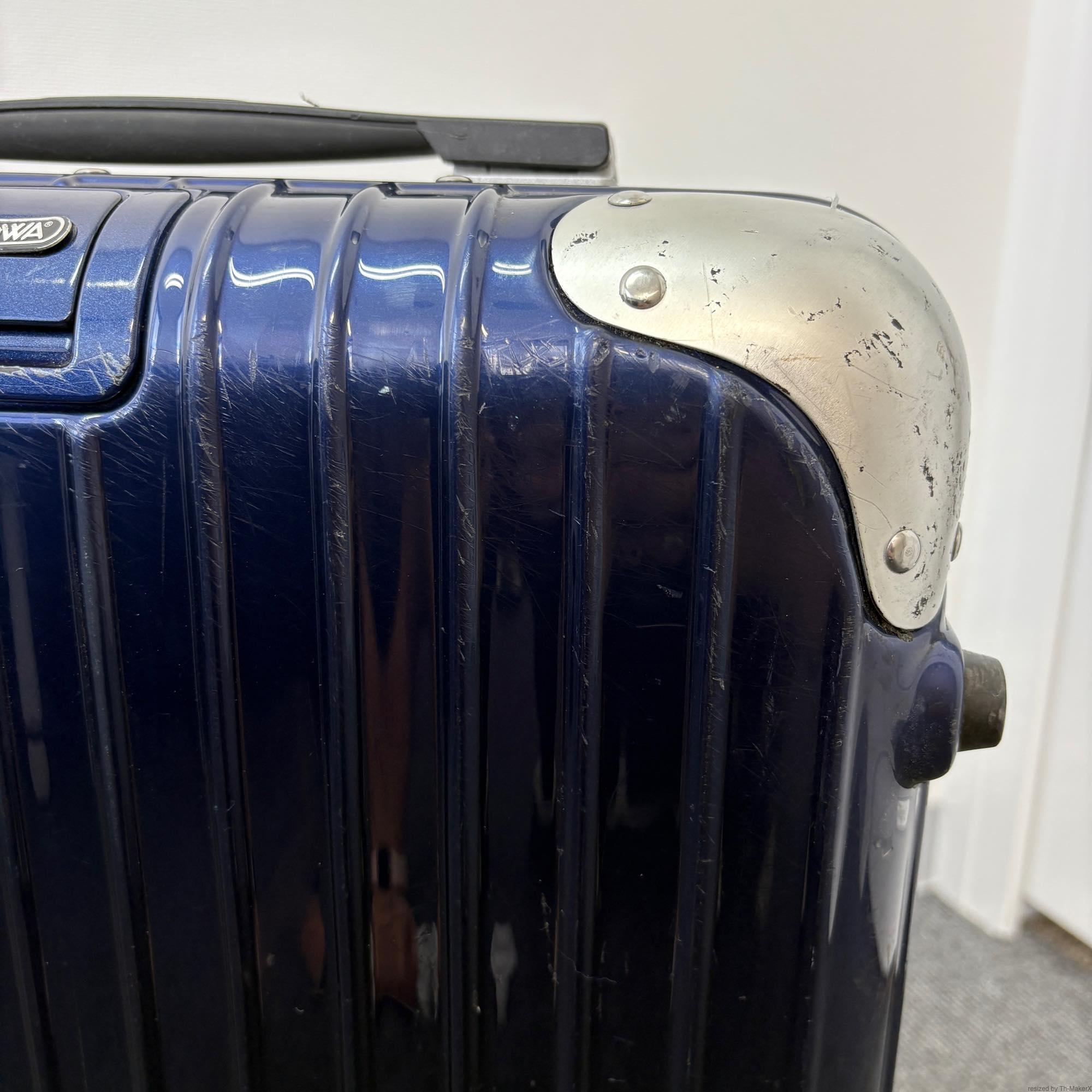 リモワ リンボ(ハイブリッド) 881.52 32リットル 中古商品 2輪