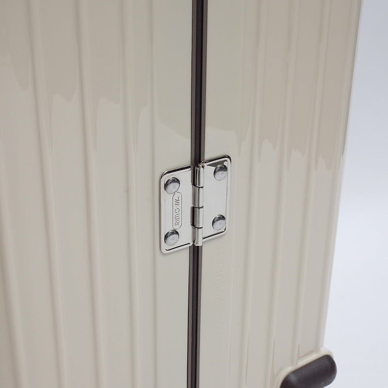リモワ リンボ U881.56 45リットル 中古美品 4輪