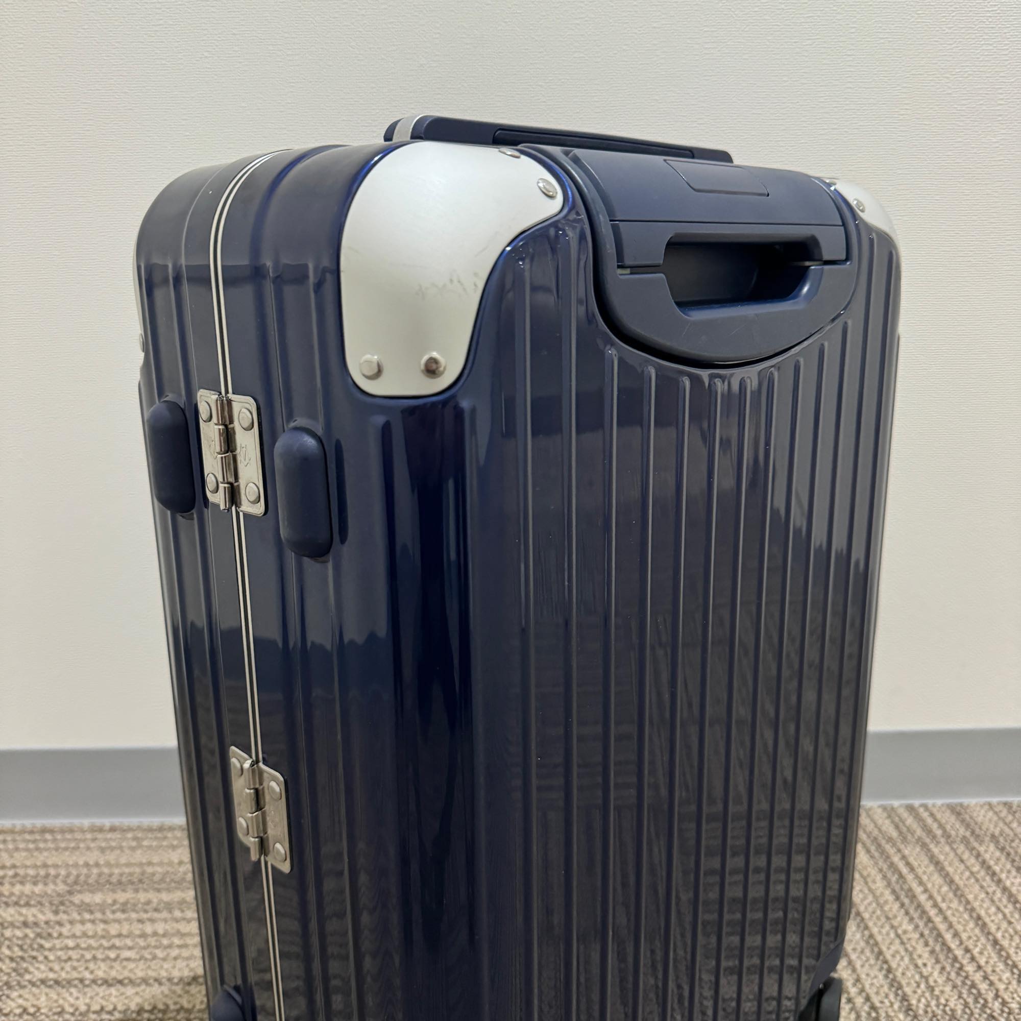 リモワ ハイブリッド 883.52 キャビンS グロスブルー 中古美品 32L