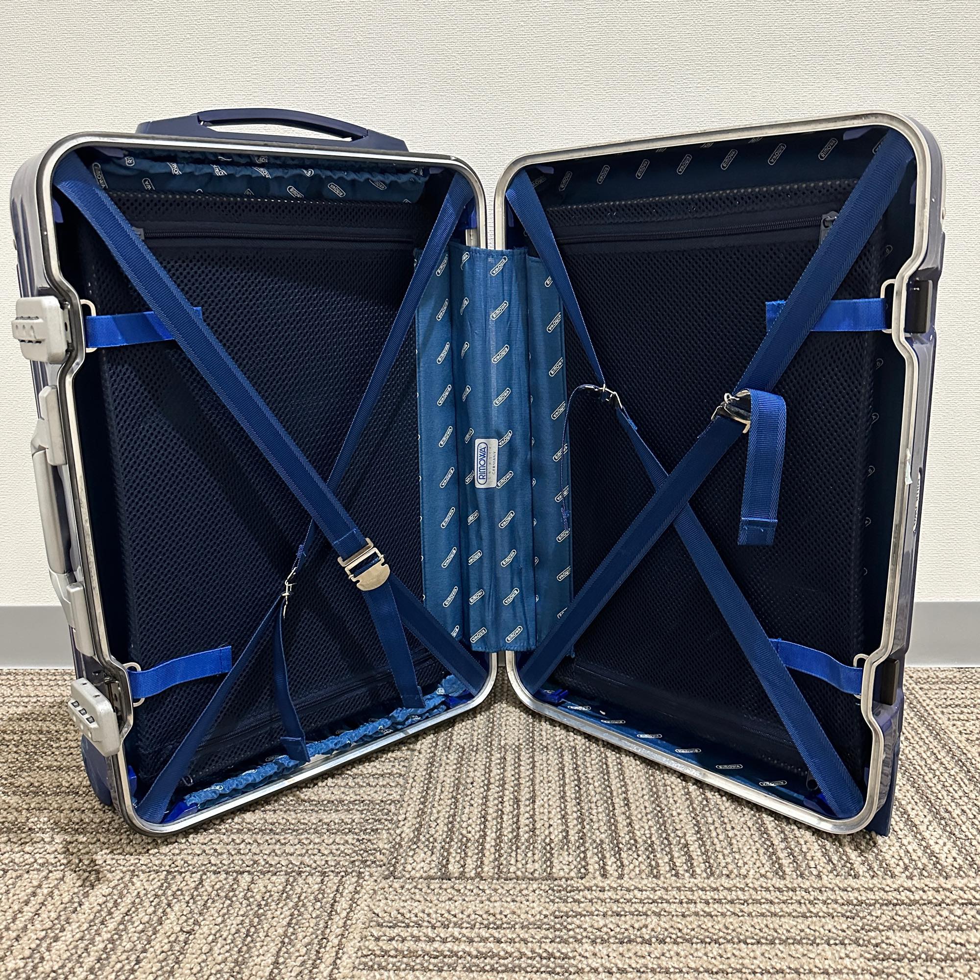 リモワ リンボ U884.52 35リットル 中古商品 2輪
