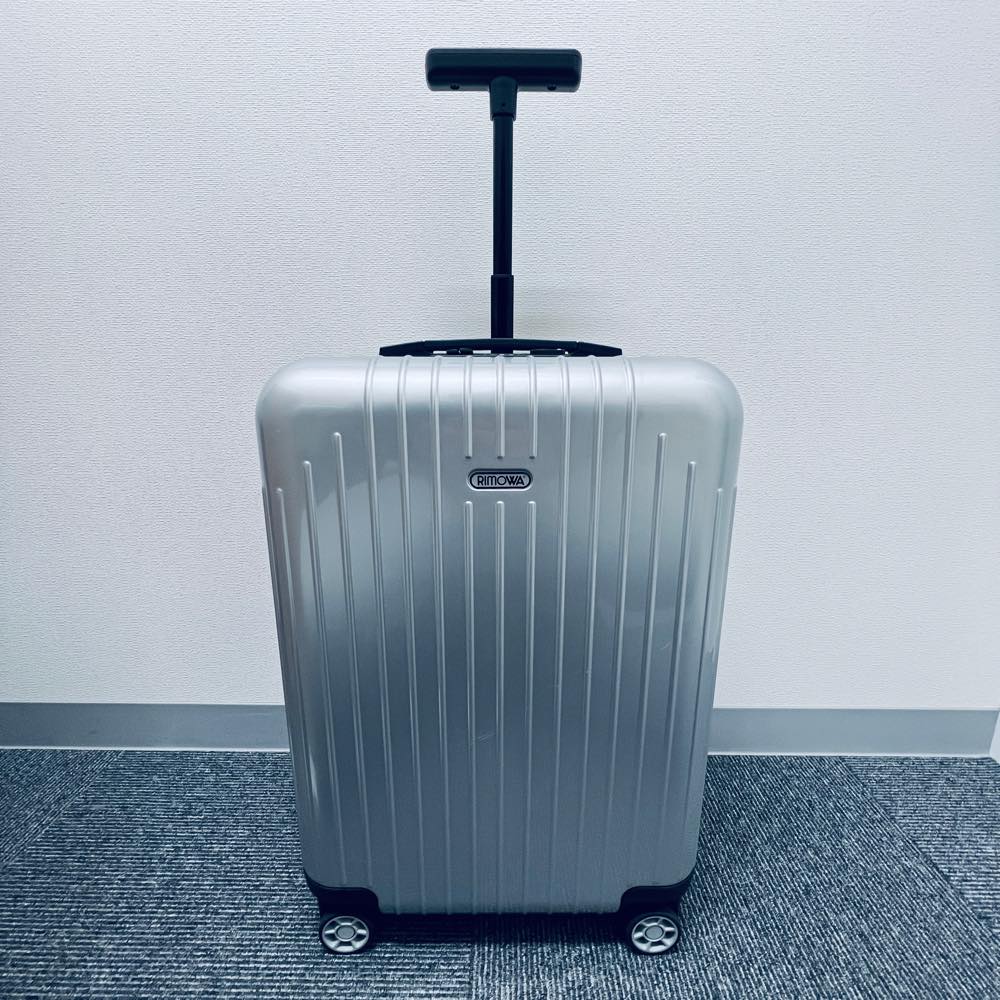 リモワ サルサエアー 中古美品 893.08 33リットル 4輪