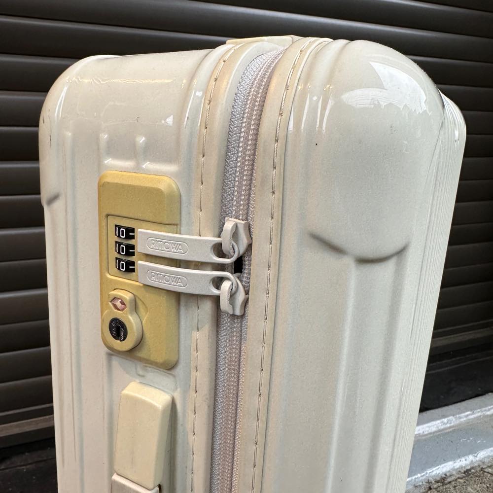 リモワ ユナイテッドアローズ限定 サルサ 895.46 中古商品 32リットル 2輪