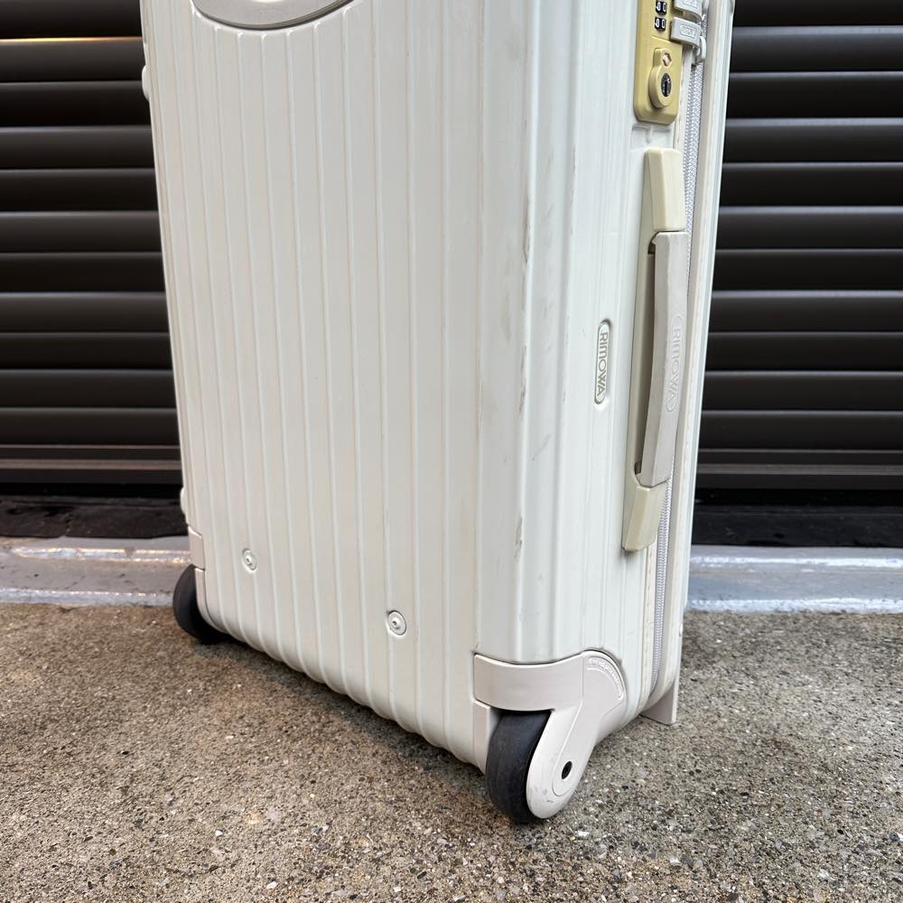 リモワ ユナイテッドアローズ限定 サルサ 895.46 中古商品 32リットル 2輪
