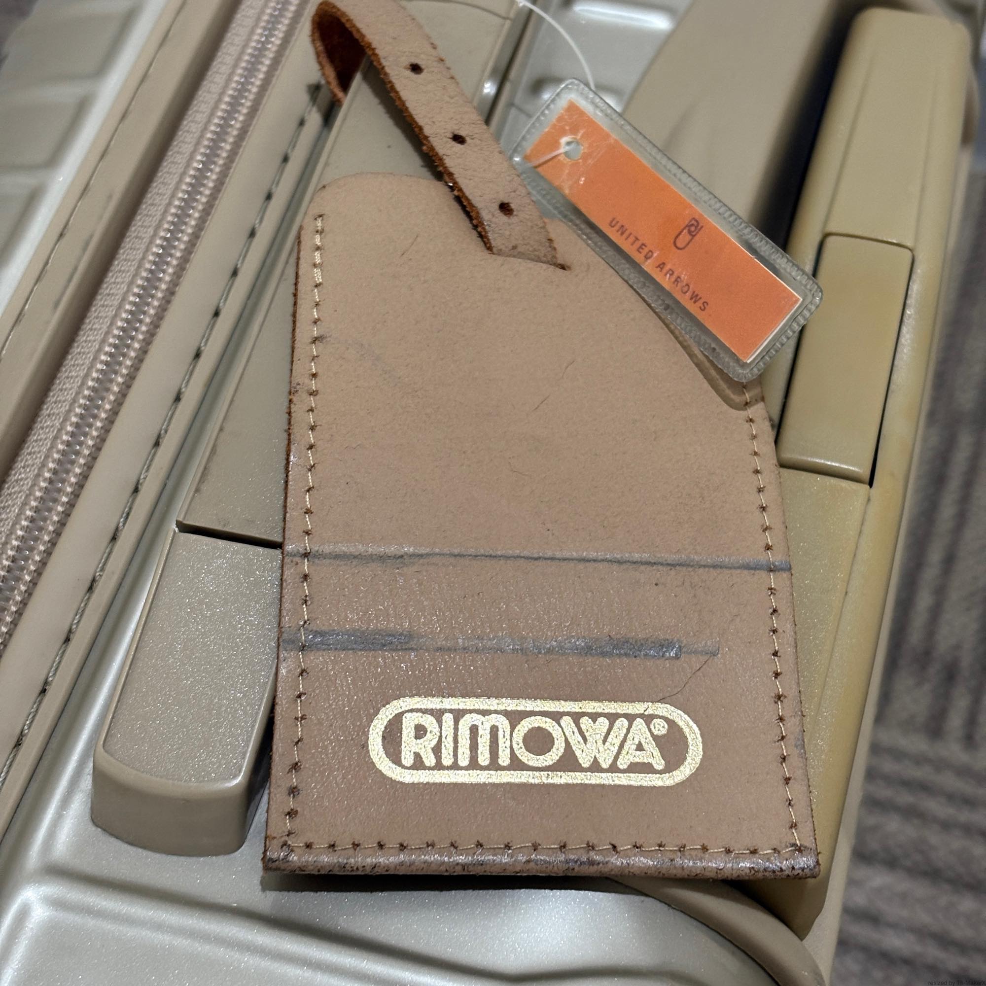 リモワ ユナイテッドアローズ別注 サルサ 896.55 中古美品 32リットル 2輪