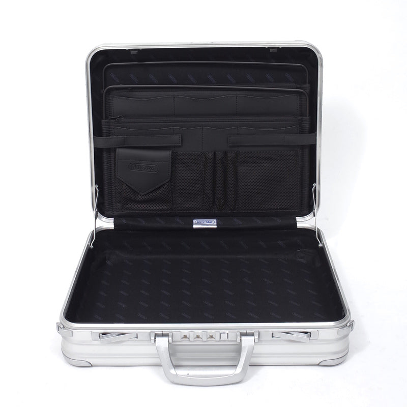 リモワ アタッシェ 中古商品 U900.12 17リットル