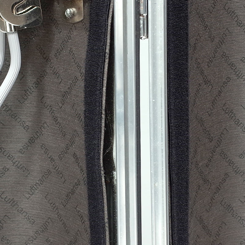 ルフトハンザ トパーズ 920.70 中古商品 78リットル 4輪