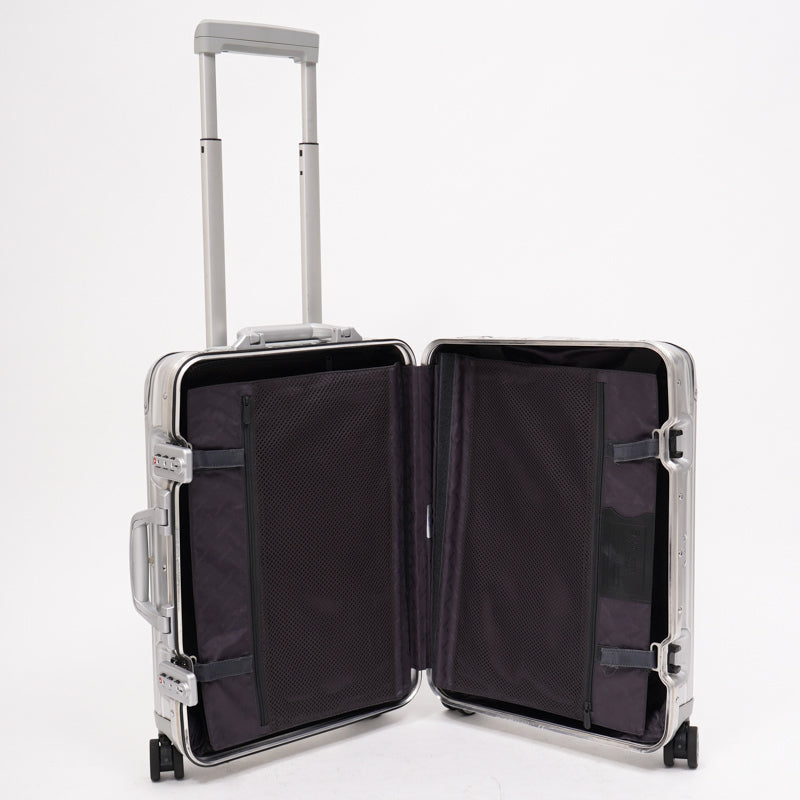 ルフトハンザ リモワ アルミニウム 中古美品 32リットル 4輪