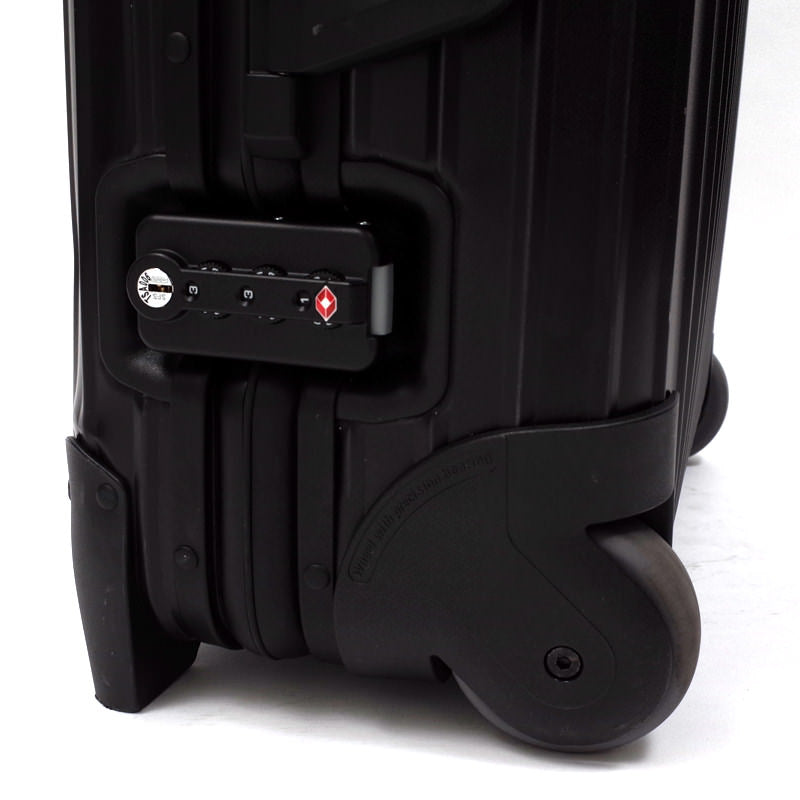 ルフトハンザ リモワ アルミニウム 中古美品 921.90 84リットル 4輪
