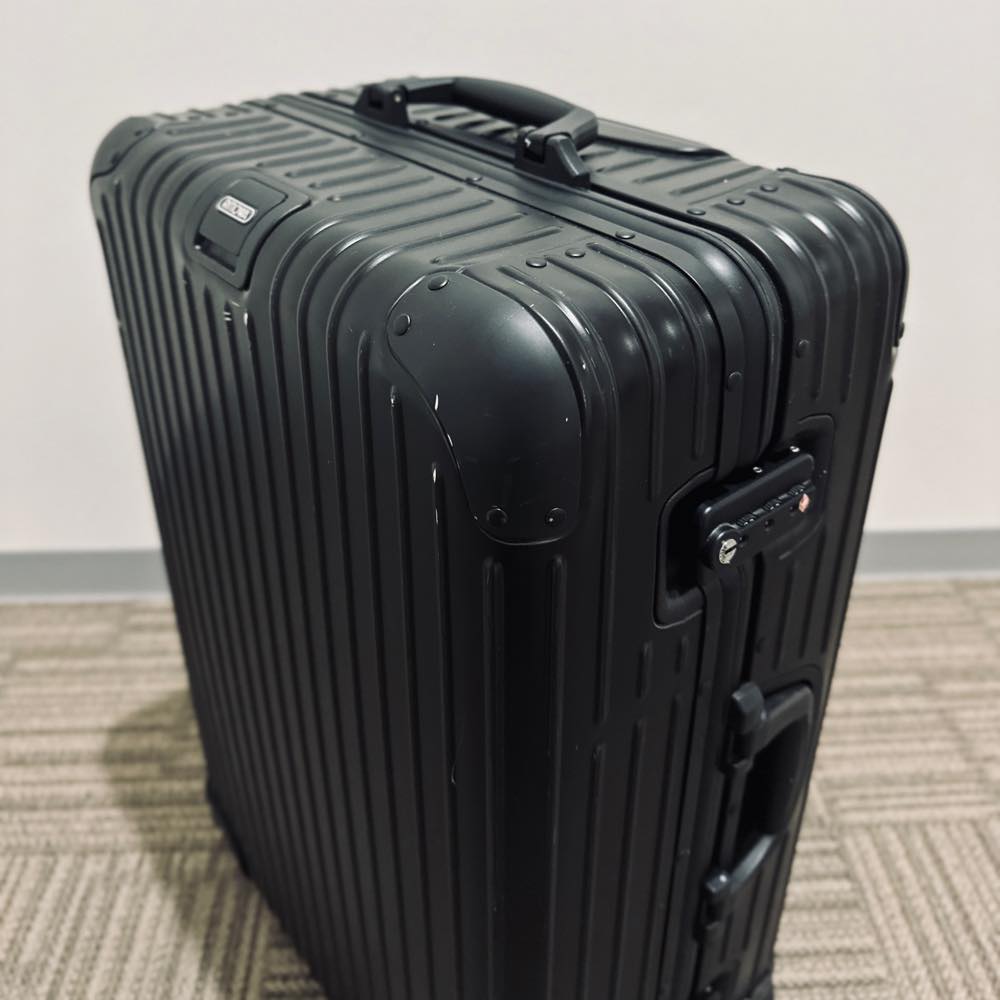 リモワ トパーズ ステルス 中古商品 924.63.01.4 64リットル 4輪