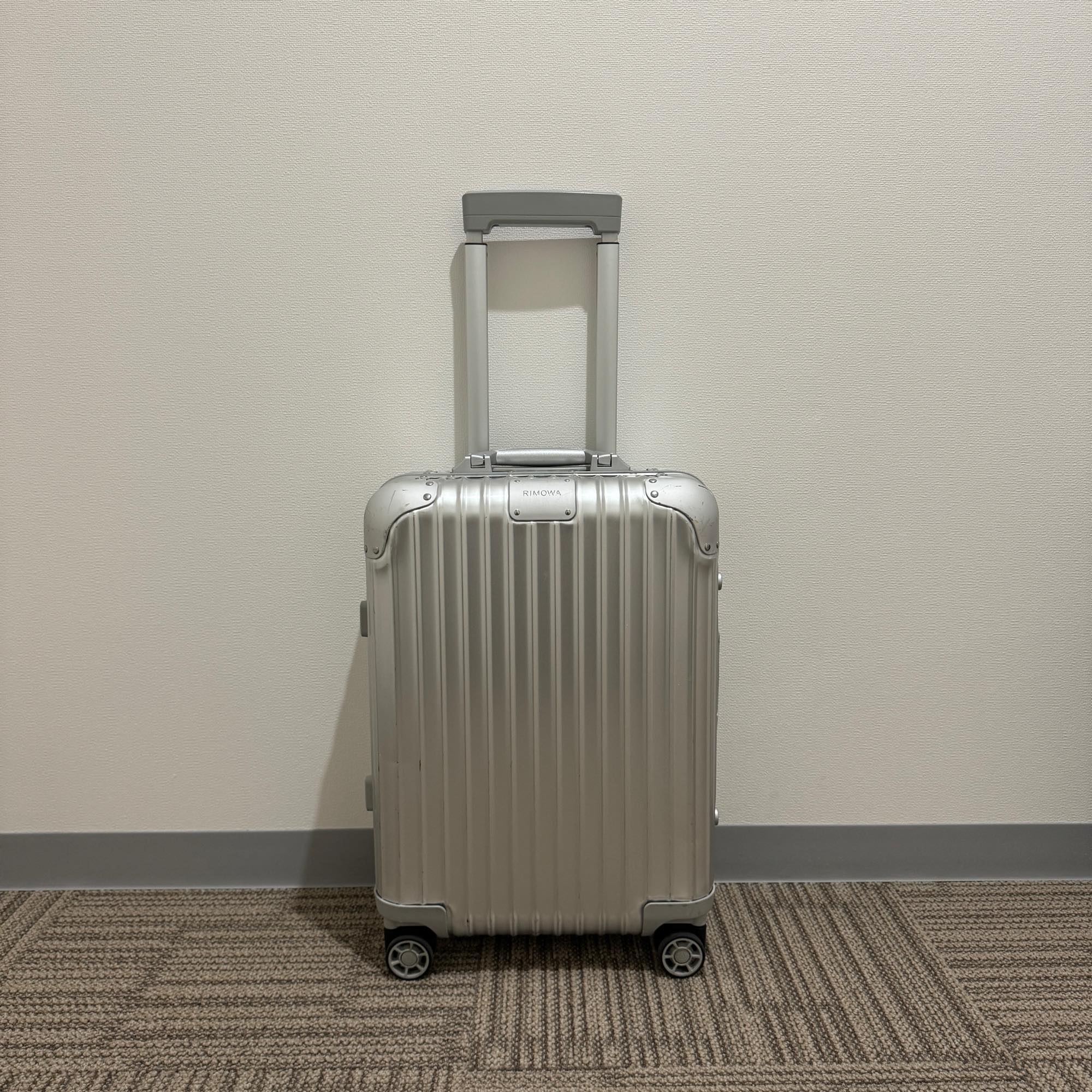 リモワ シルバーインテグラル 925.52 35リットル 中古商品 2輪