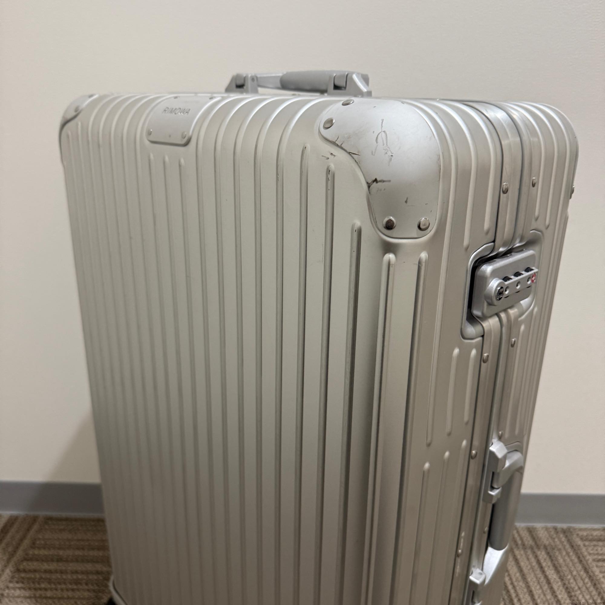 リモワ オリジナル チェックインL 925.73.00.4 シルバー 中古美品 86リットル 4輪