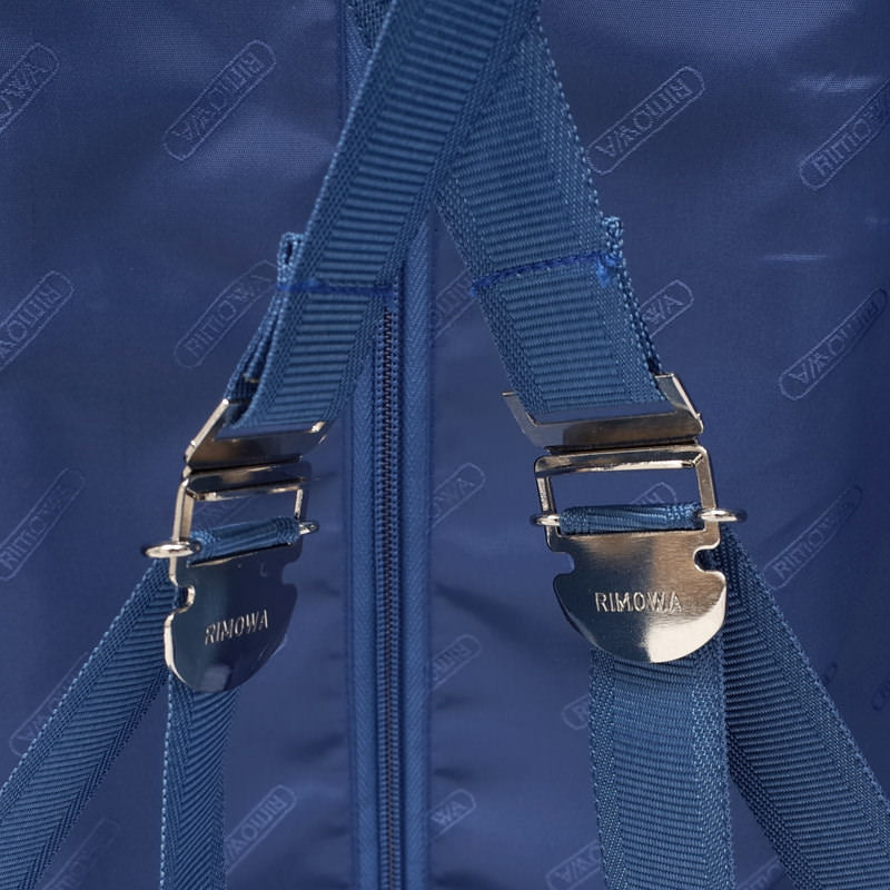 リモワ トパーズ 中古商品 932.77 104リットル 4輪