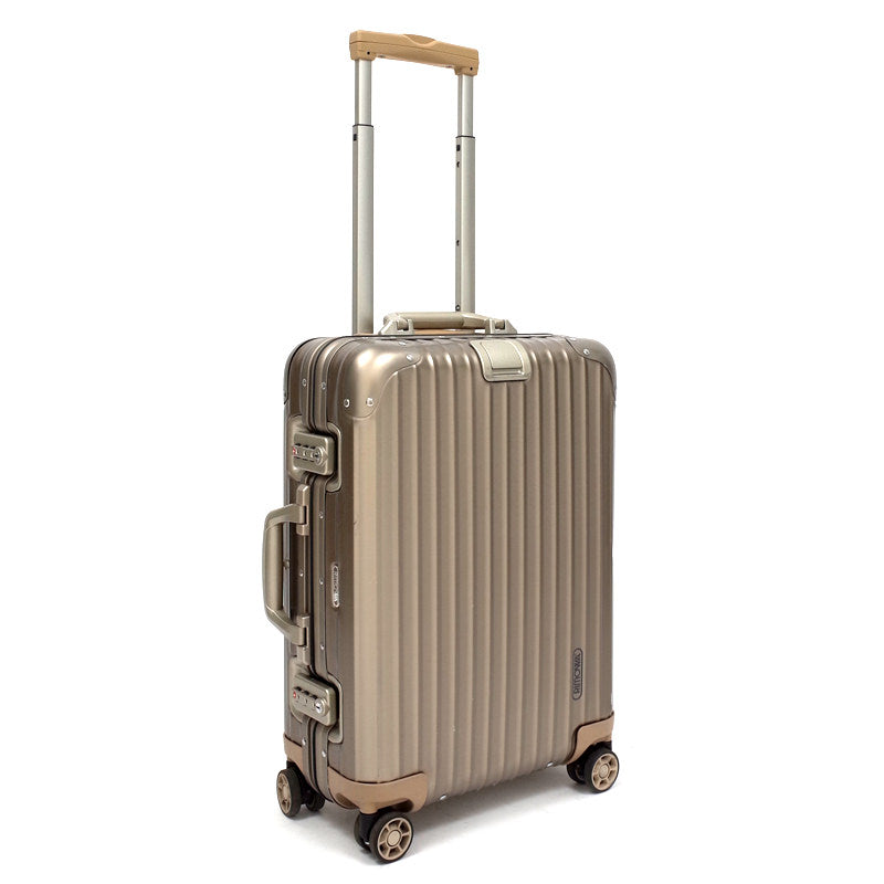 リモワ トパーズ 945.52 中古商品 32リットル 4輪