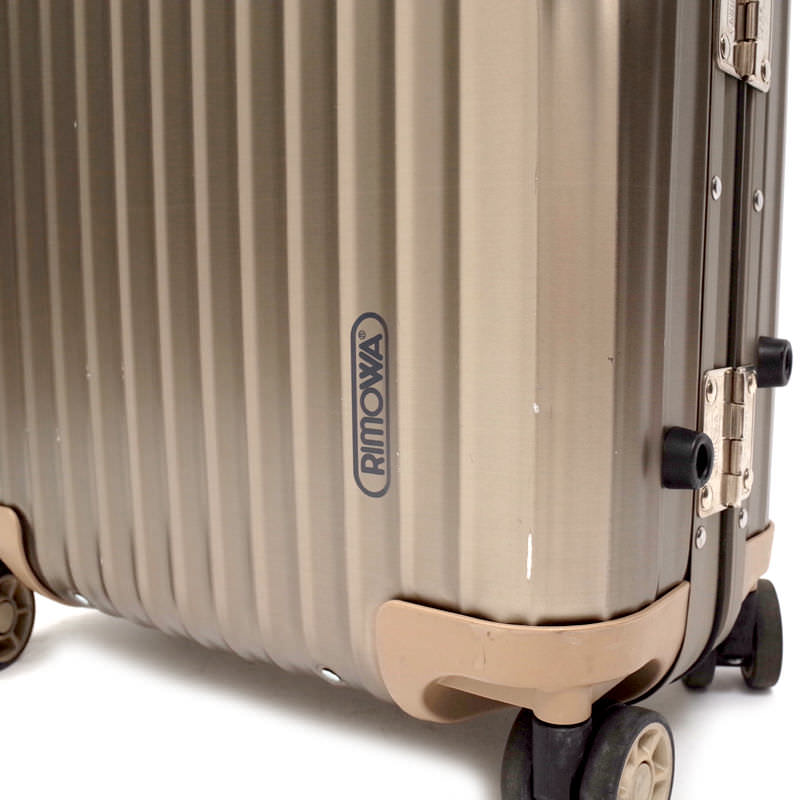 リモワ トパーズ 945.52 中古商品 32リットル 4輪