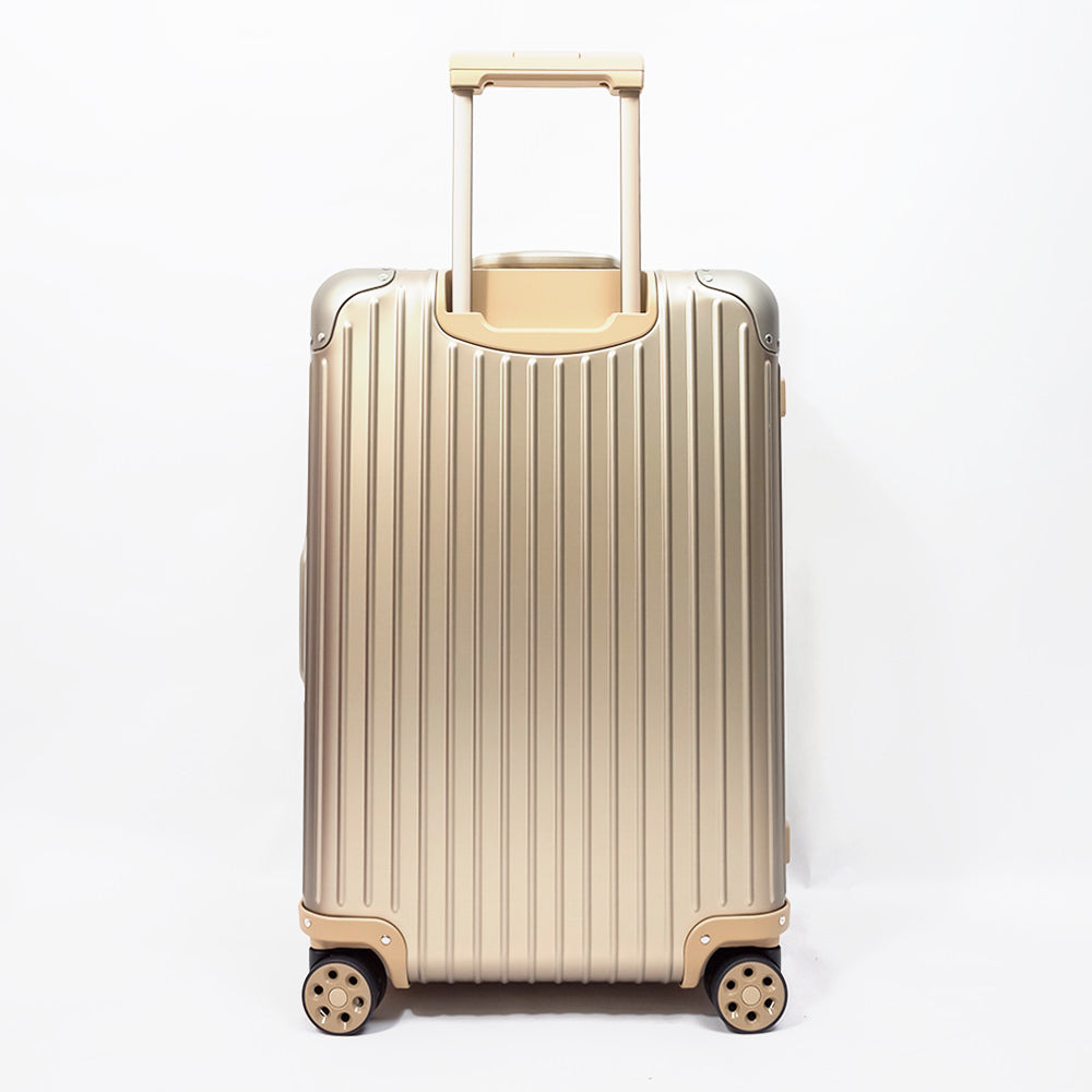 リモワ　オリジナル　チェックインM 　60リットル　中古美品　4輪