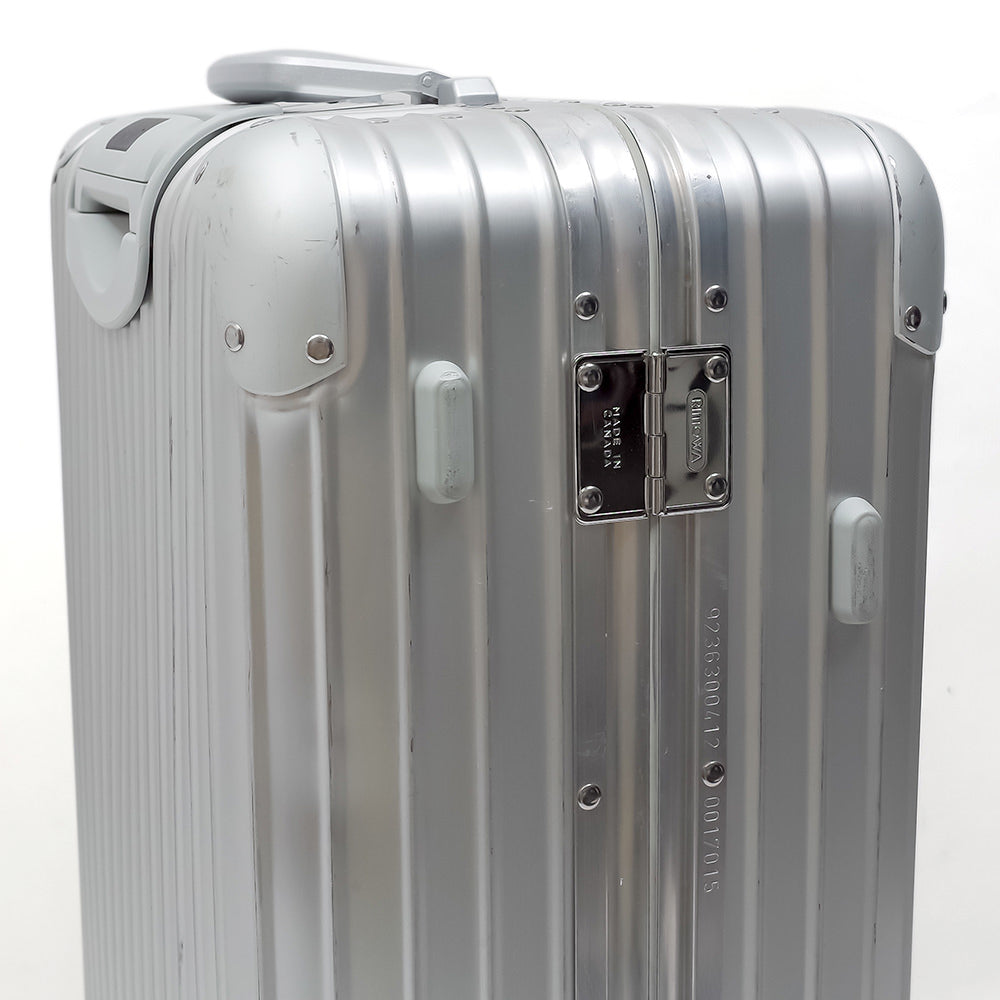 リモワ　トパーズ　中古商品　923.63　63リットル　4輪