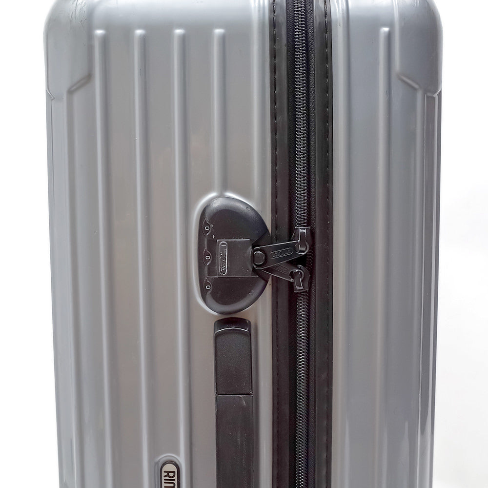リモワ　サルサ　中古商品　856.63－2　63リットル　2輪