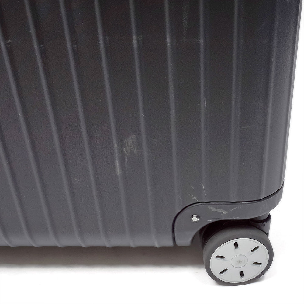 リモワ　サルサ　中古商品　810.70　78リットル　4輪