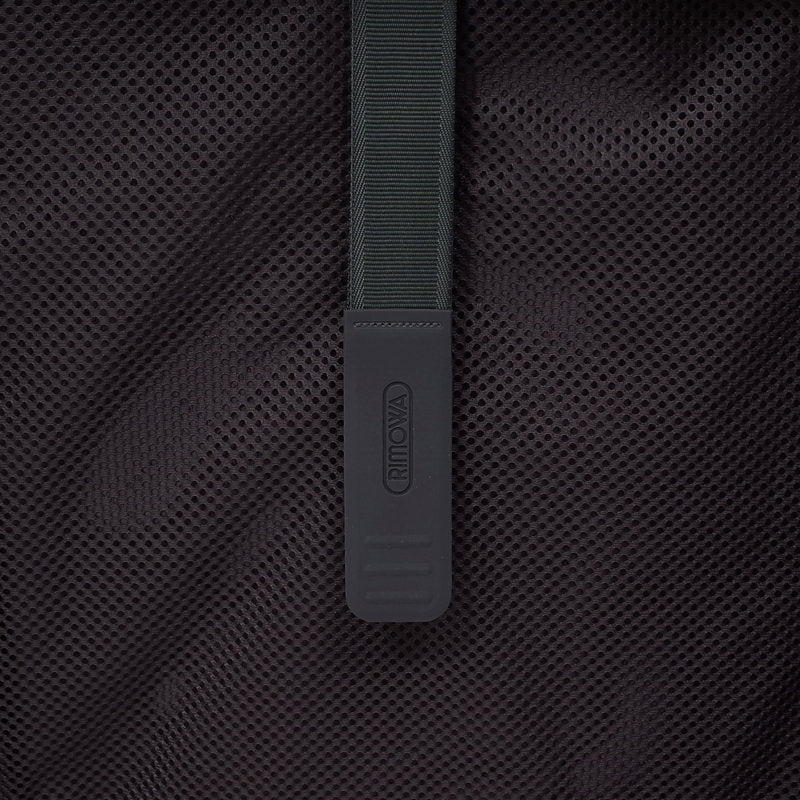 ルフトハンザ　リモワ　エレガンス　1732956　49リットル　4輪