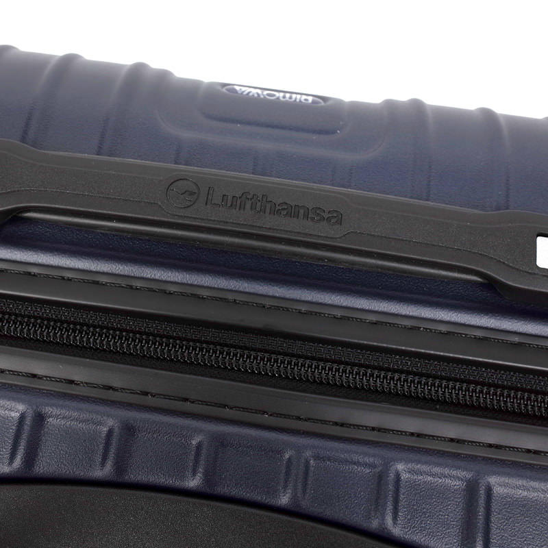 ルフトハンザ　リモワ　エアーライト　コレクション　1747031　32リットル　4輪